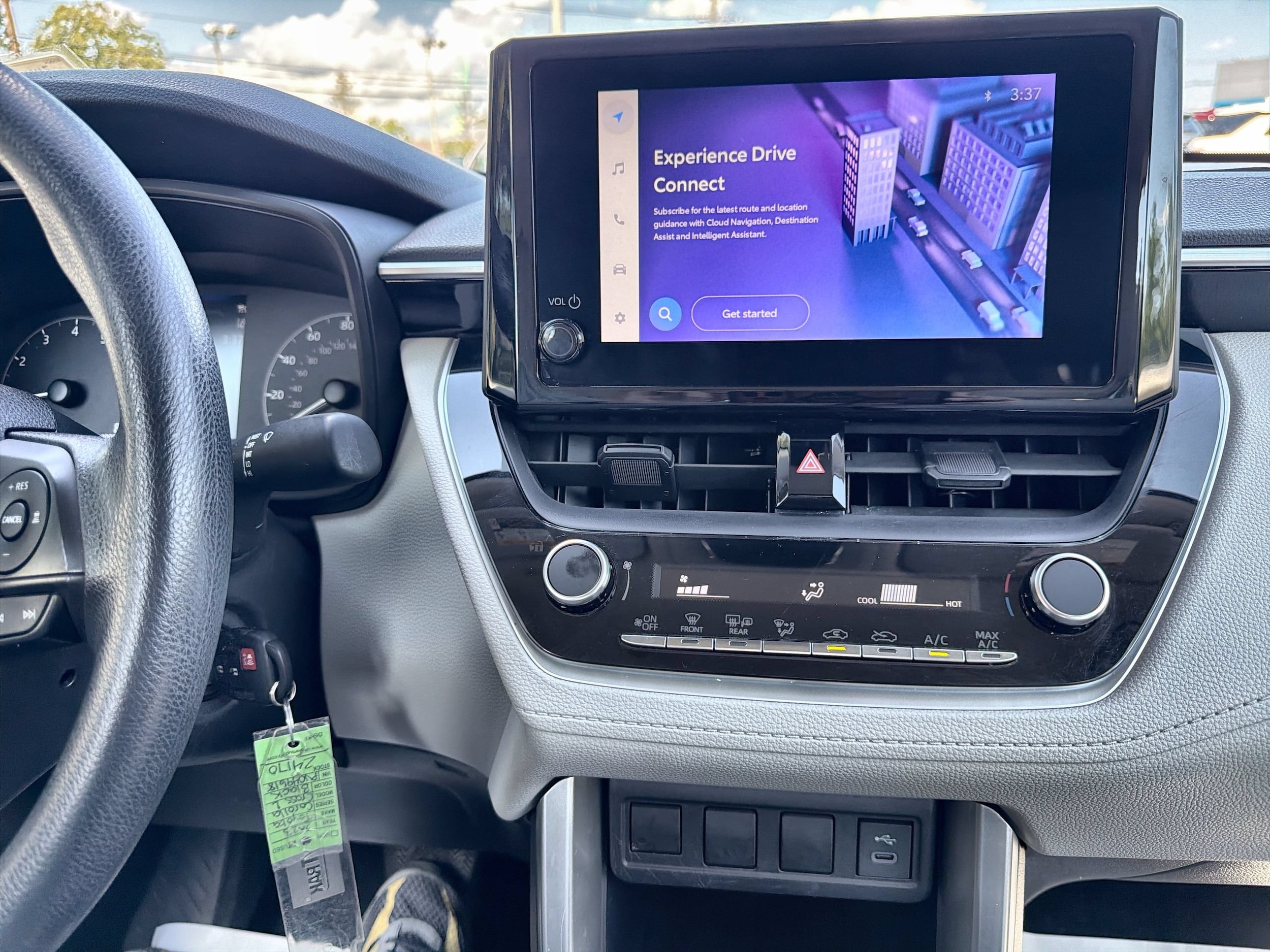 2023 Toyota Corolla Cross L - Photo 16