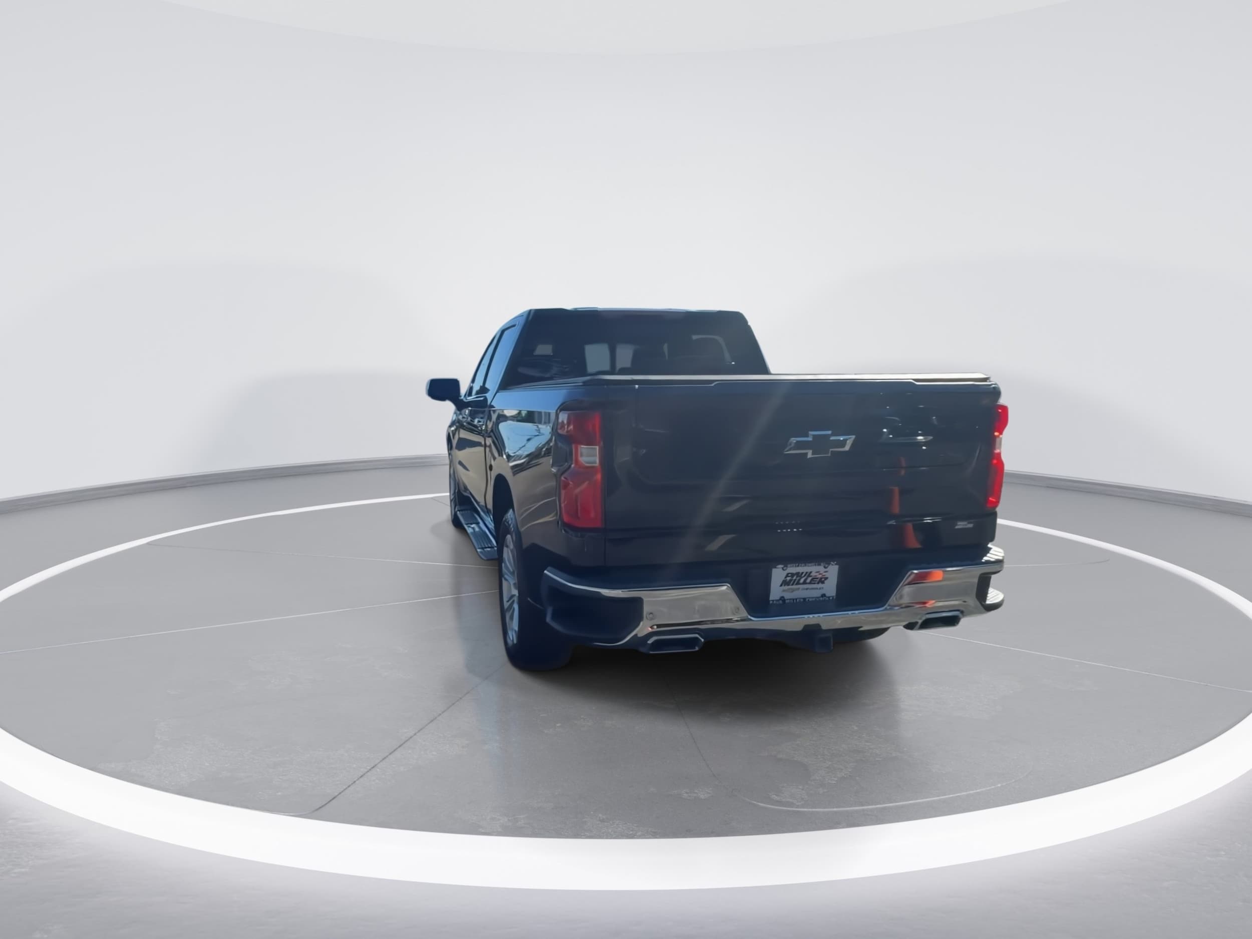 2022 Chevrolet Silverado 1500 LTZ - Photo 7