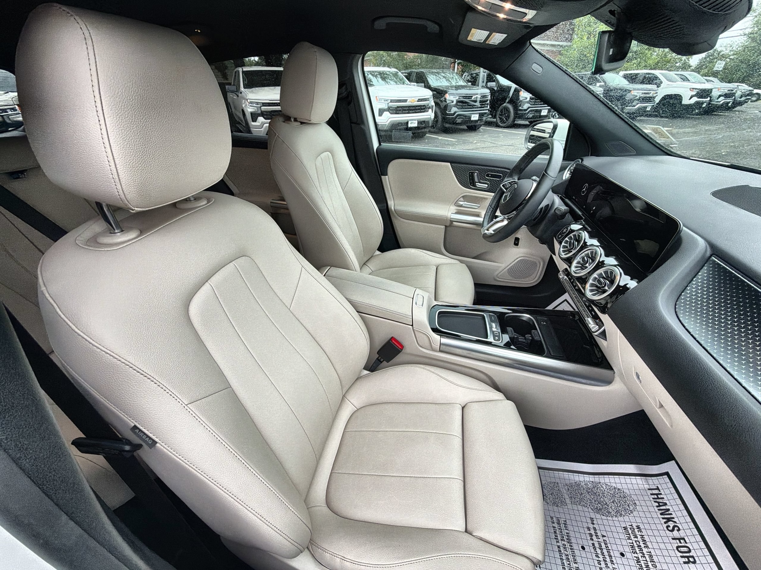 2025 Mercedes-Benz GLA GLA250 - Photo 29