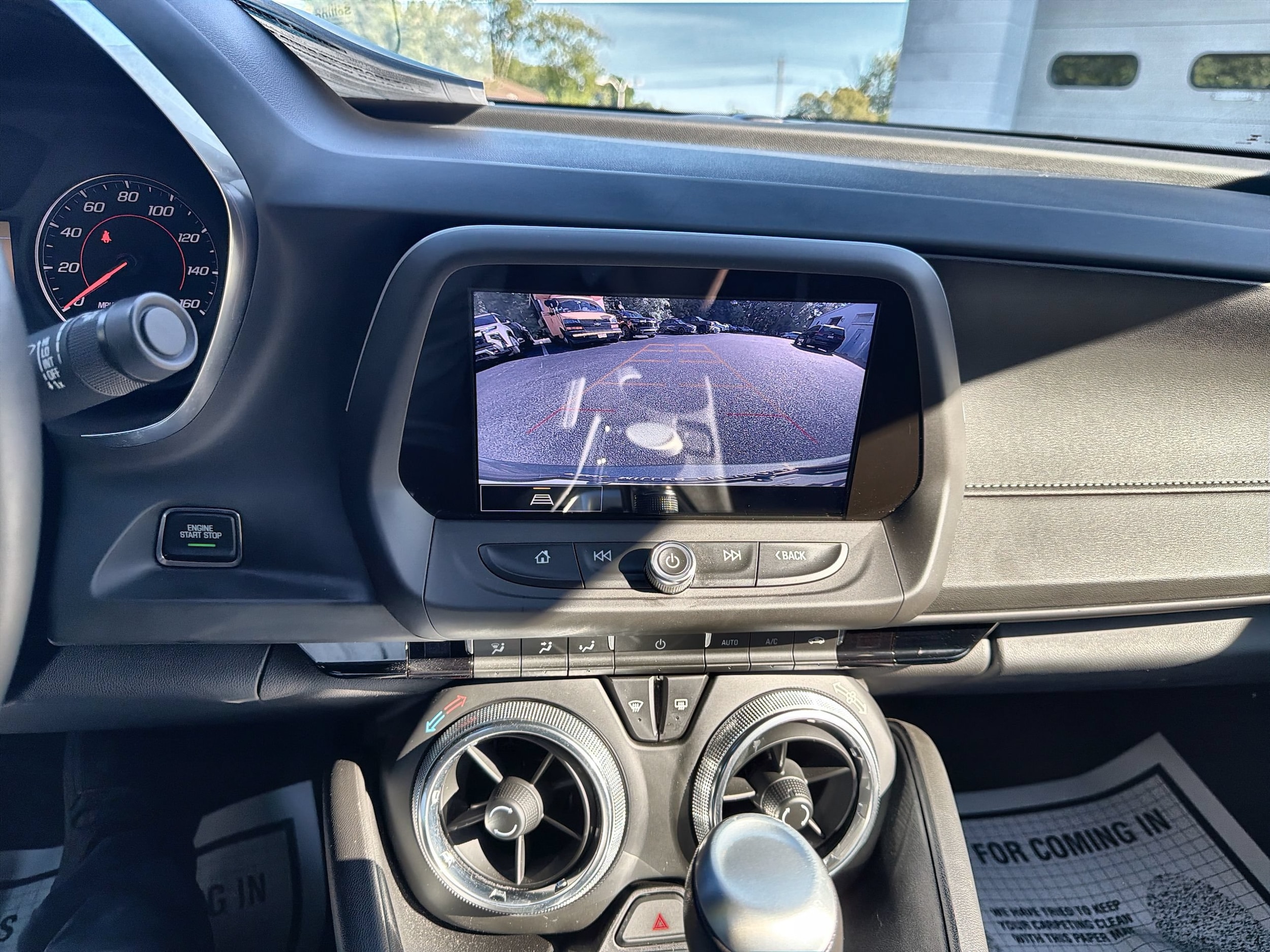2024 Chevrolet Camaro LT1 - Photo 15