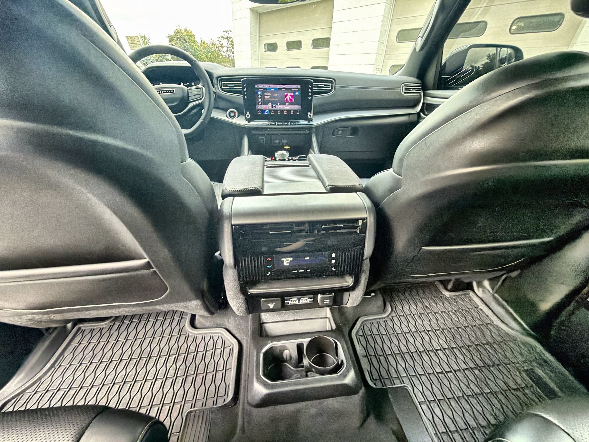 2025 Jeep Wagoneer Series II - Photo 21