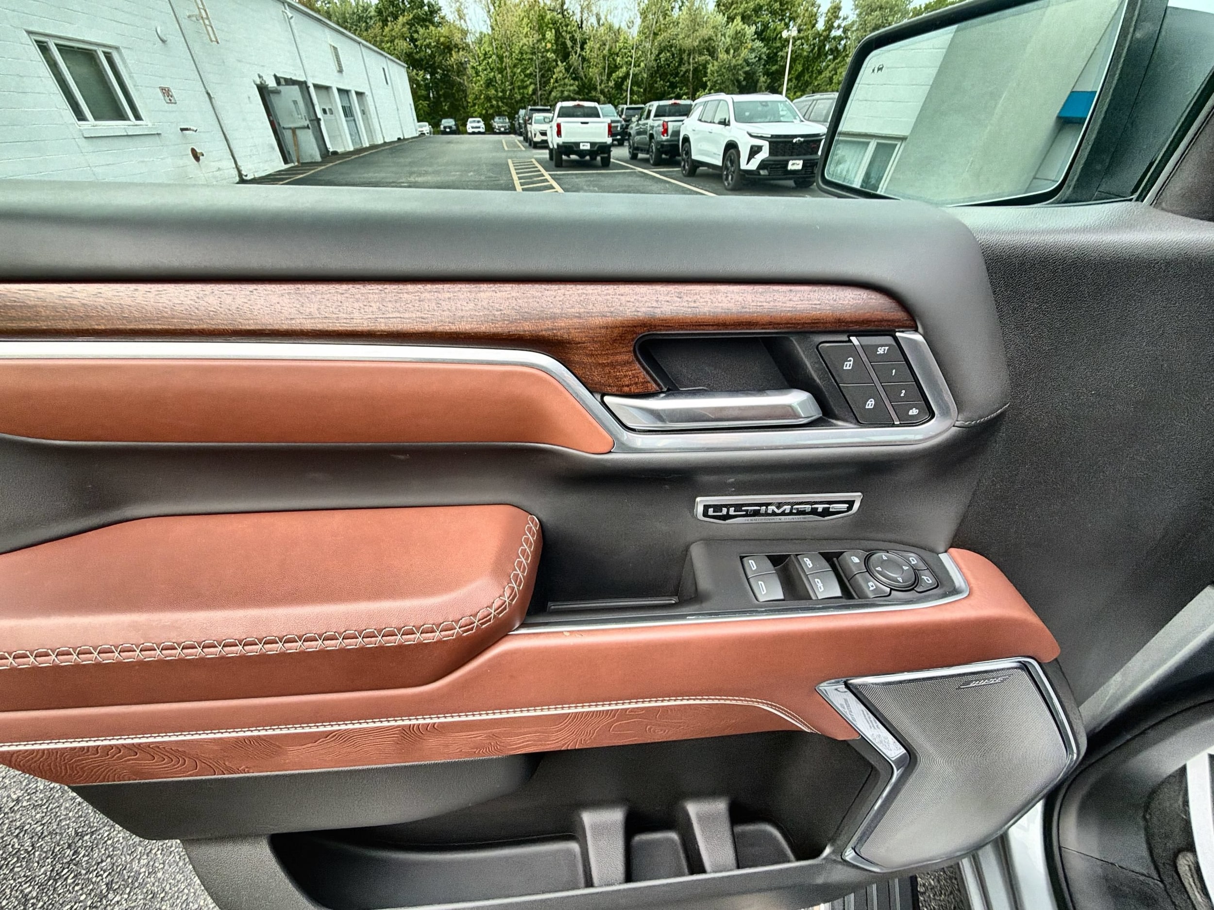 2025 GMC Sierra 1500 Denali Ultimate - Photo 24