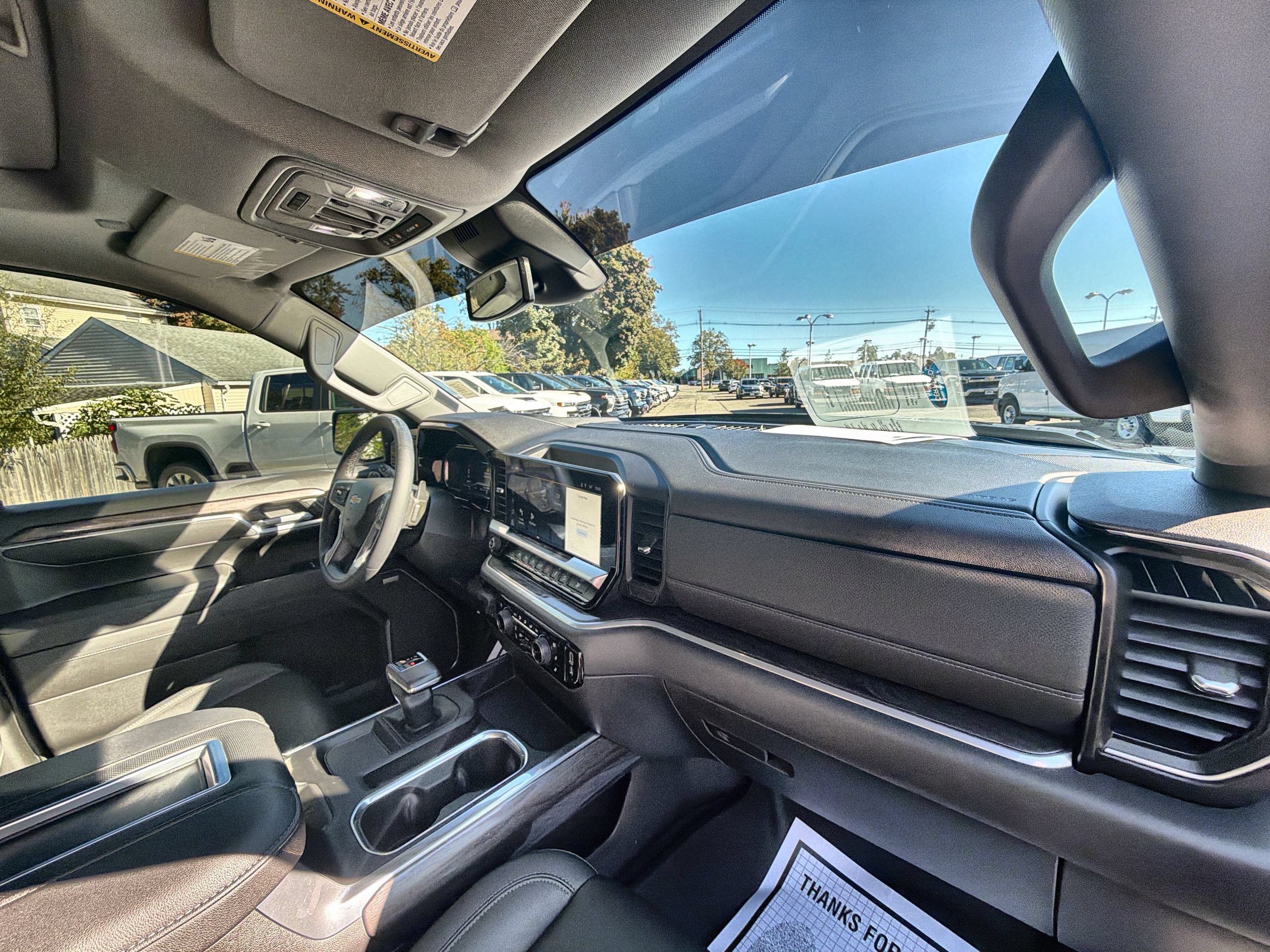 2022 Chevrolet Silverado 1500 LTZ - Photo 30