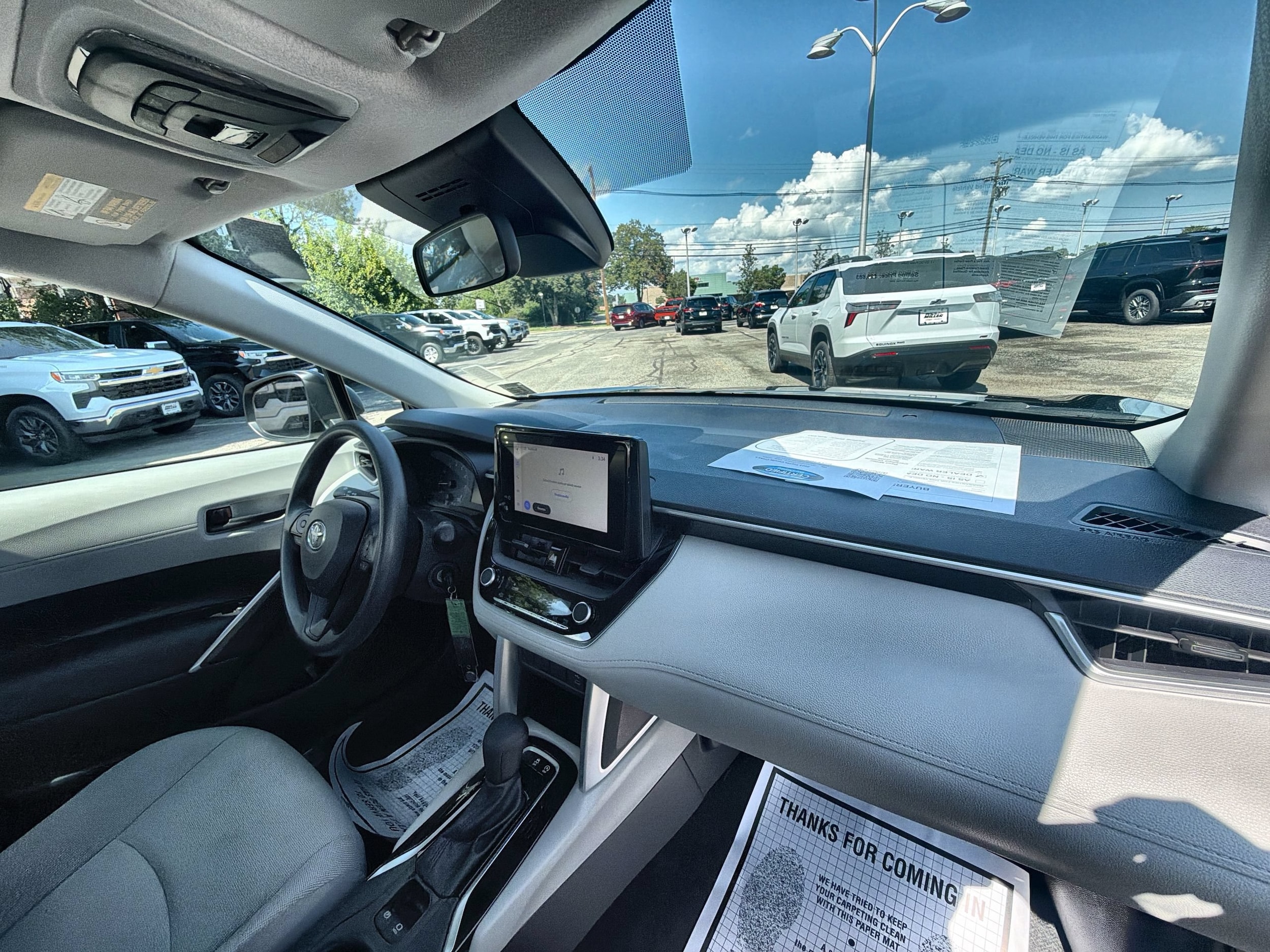 2023 Toyota Corolla Cross L - Photo 29