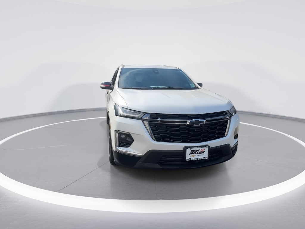 Used 2023 Chevrolet Traverse Premier SUV