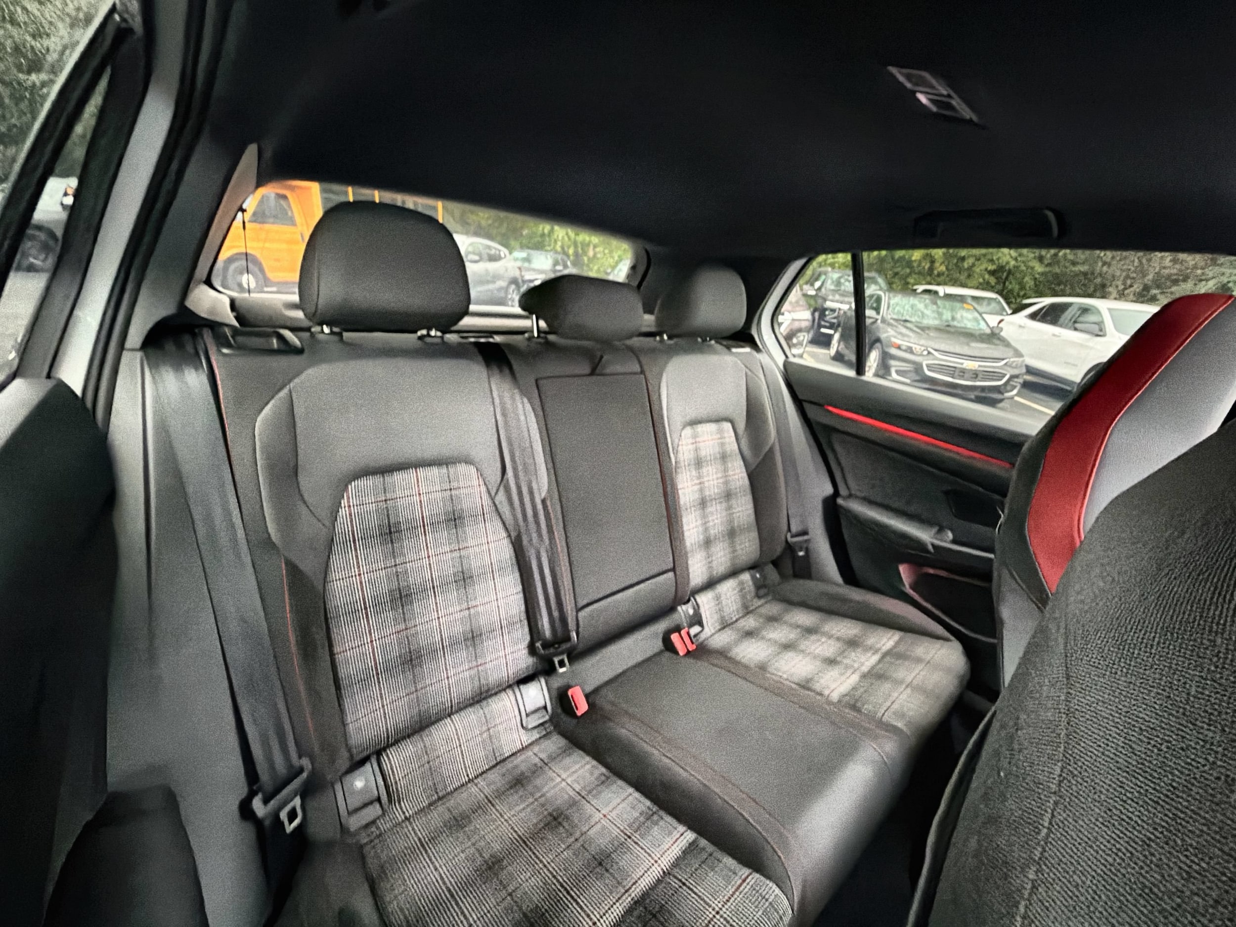 2024 Volkswagen Golf GTI SE - Photo 28
