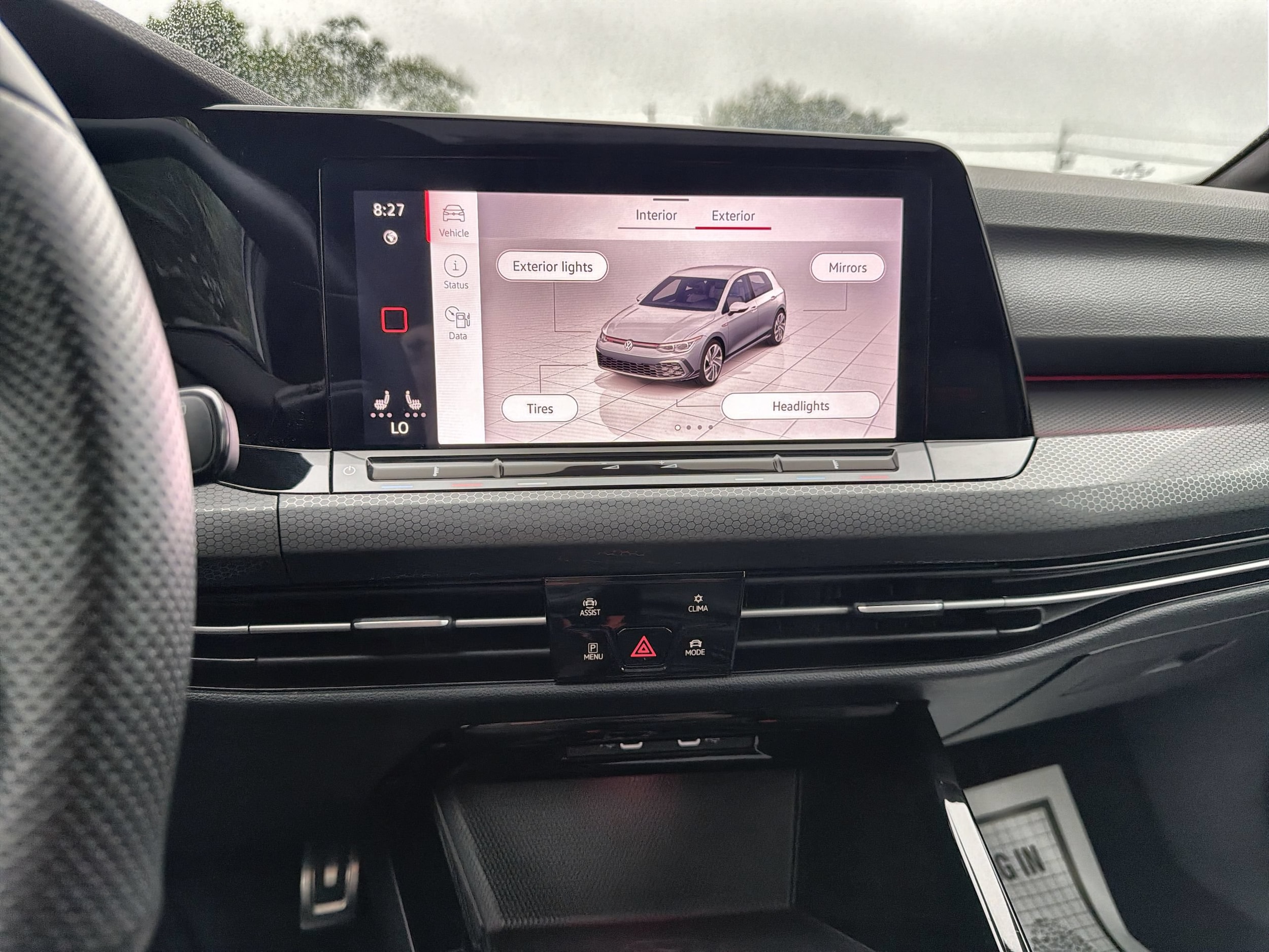 2024 Volkswagen Golf GTI SE - Photo 13