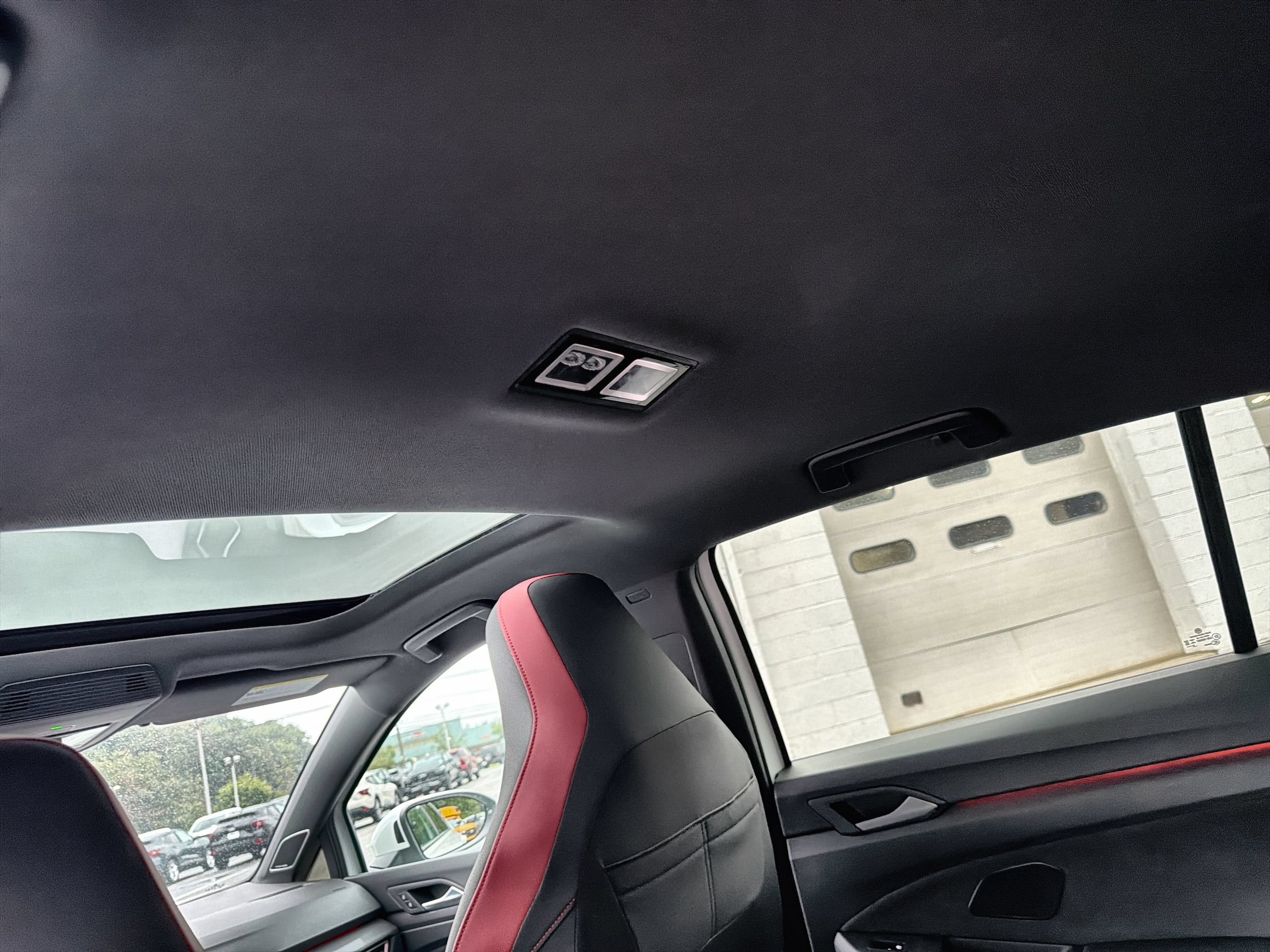 2024 Volkswagen Golf GTI SE - Photo 19