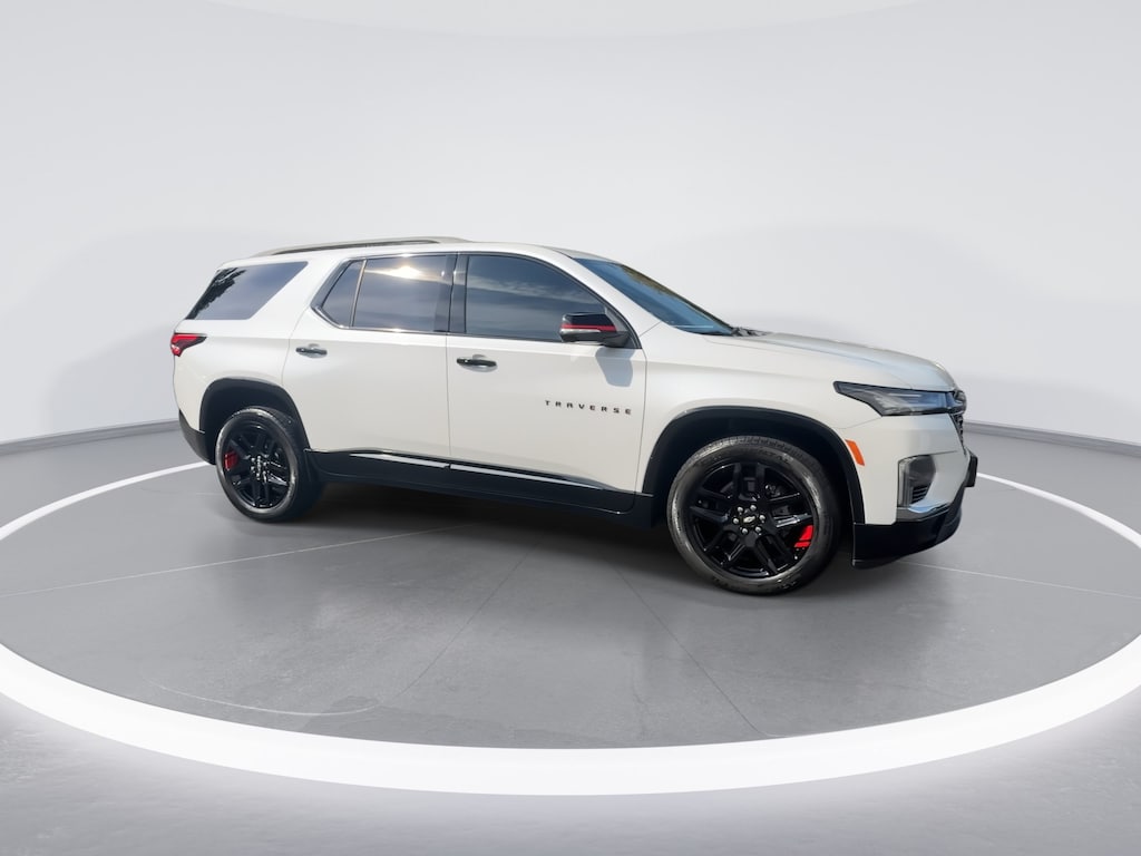 Used 2023 Chevrolet Traverse Premier SUV