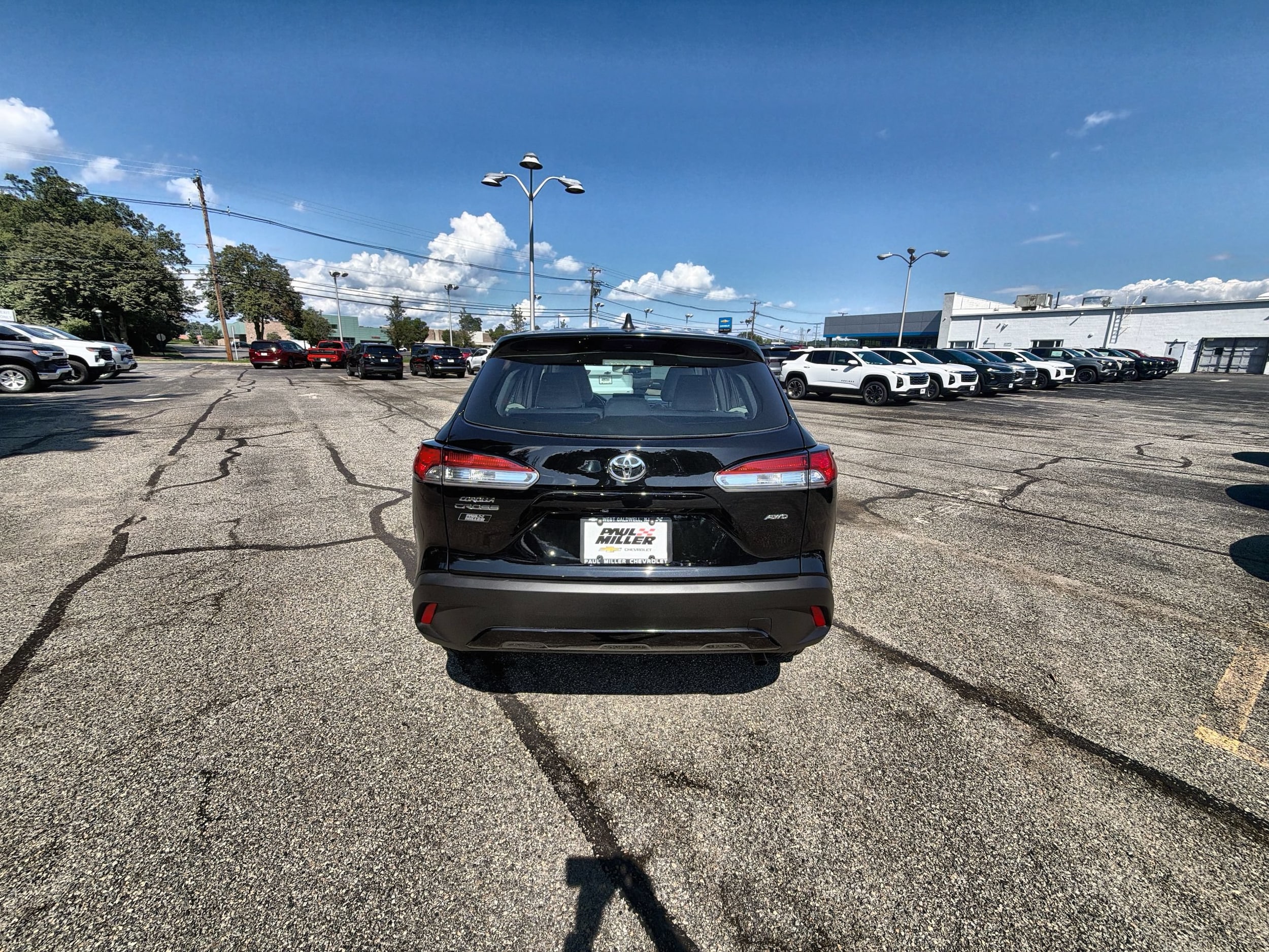 2023 Toyota Corolla Cross L - Photo 32
