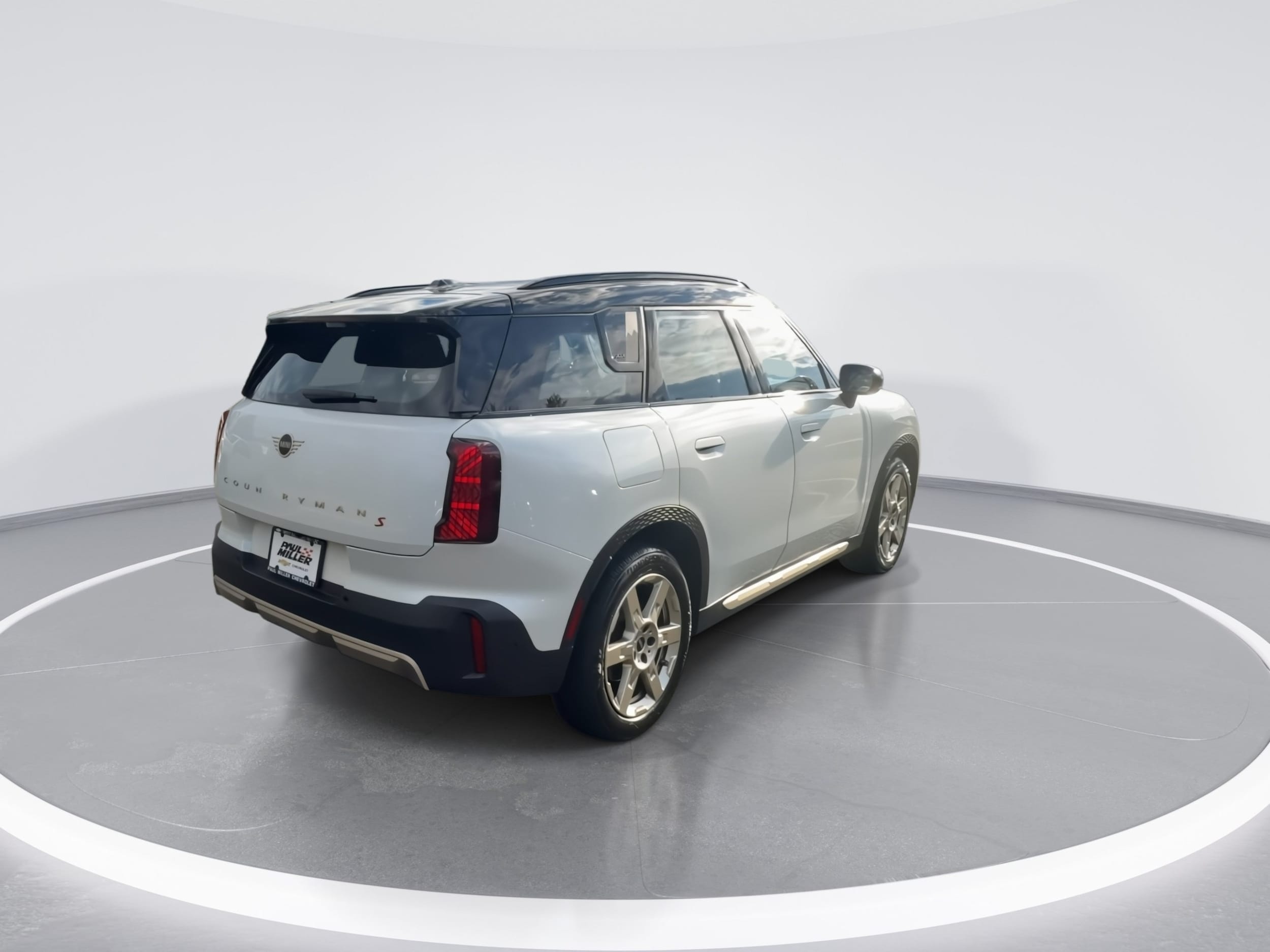 2025 MINI Countryman S - Photo 8