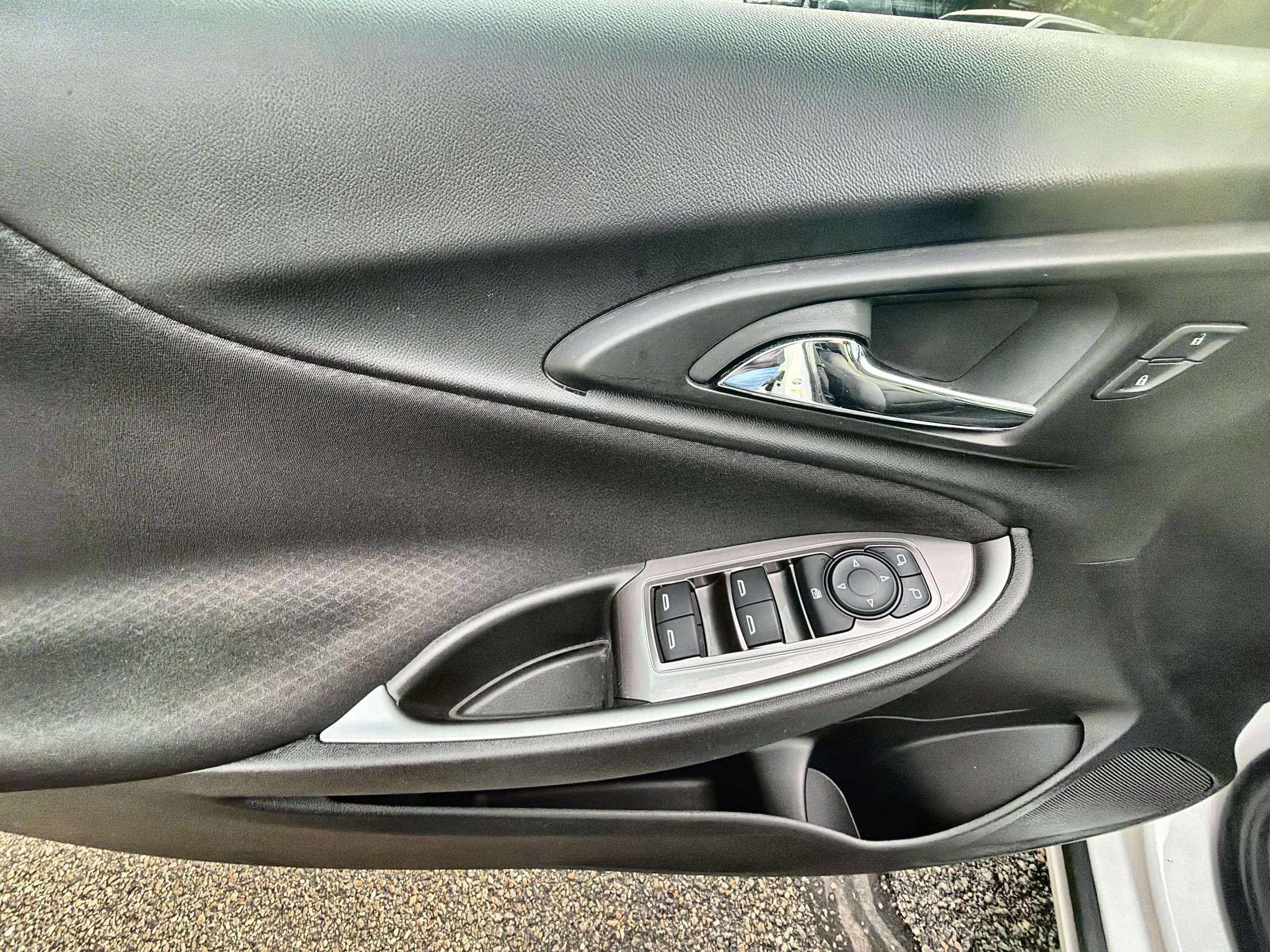 2022 Chevrolet Malibu RS - Photo 24