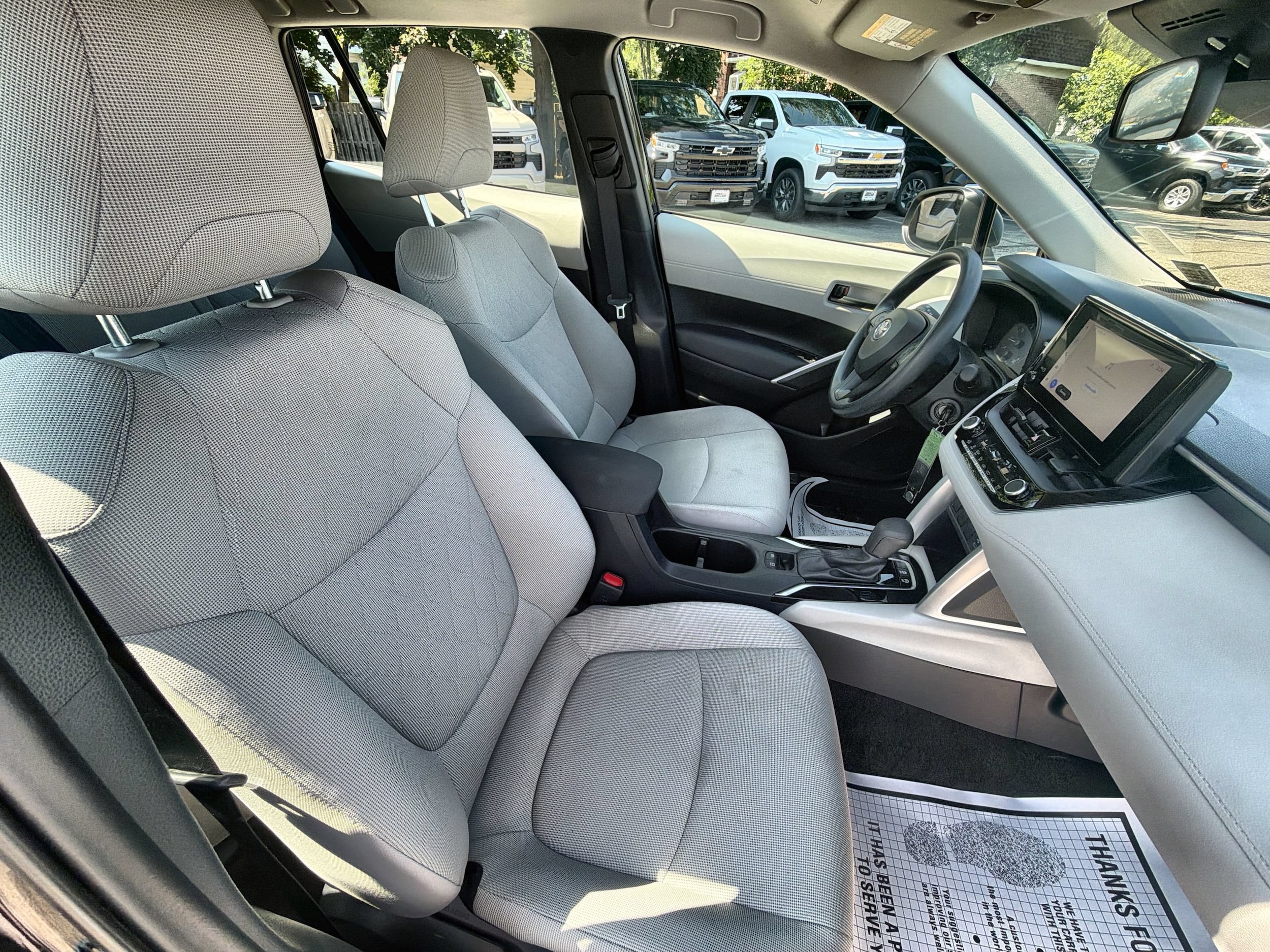 2023 Toyota Corolla Cross L - Photo 28
