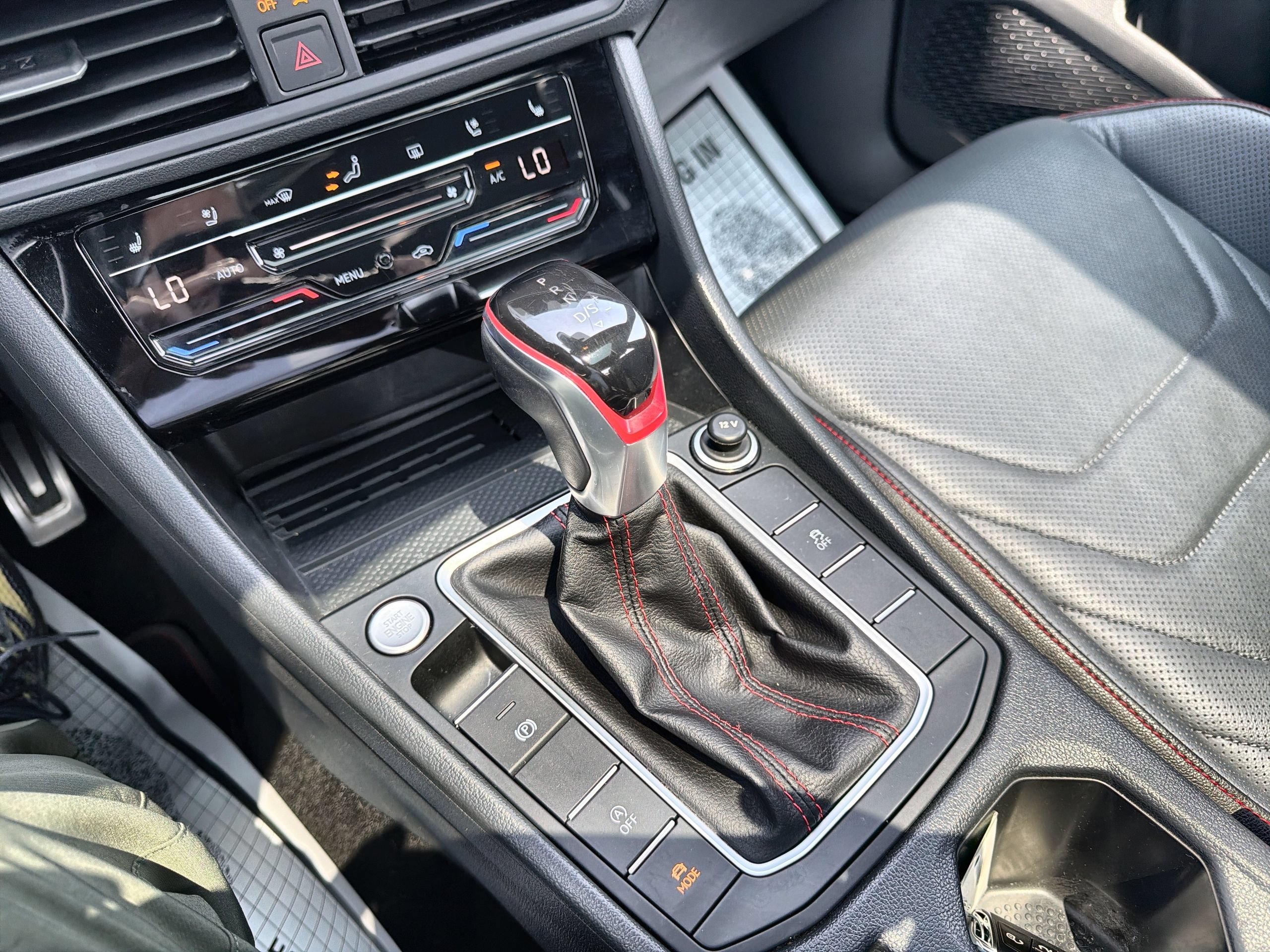 2025 Volkswagen Jetta GLI Autobahn - Photo 16