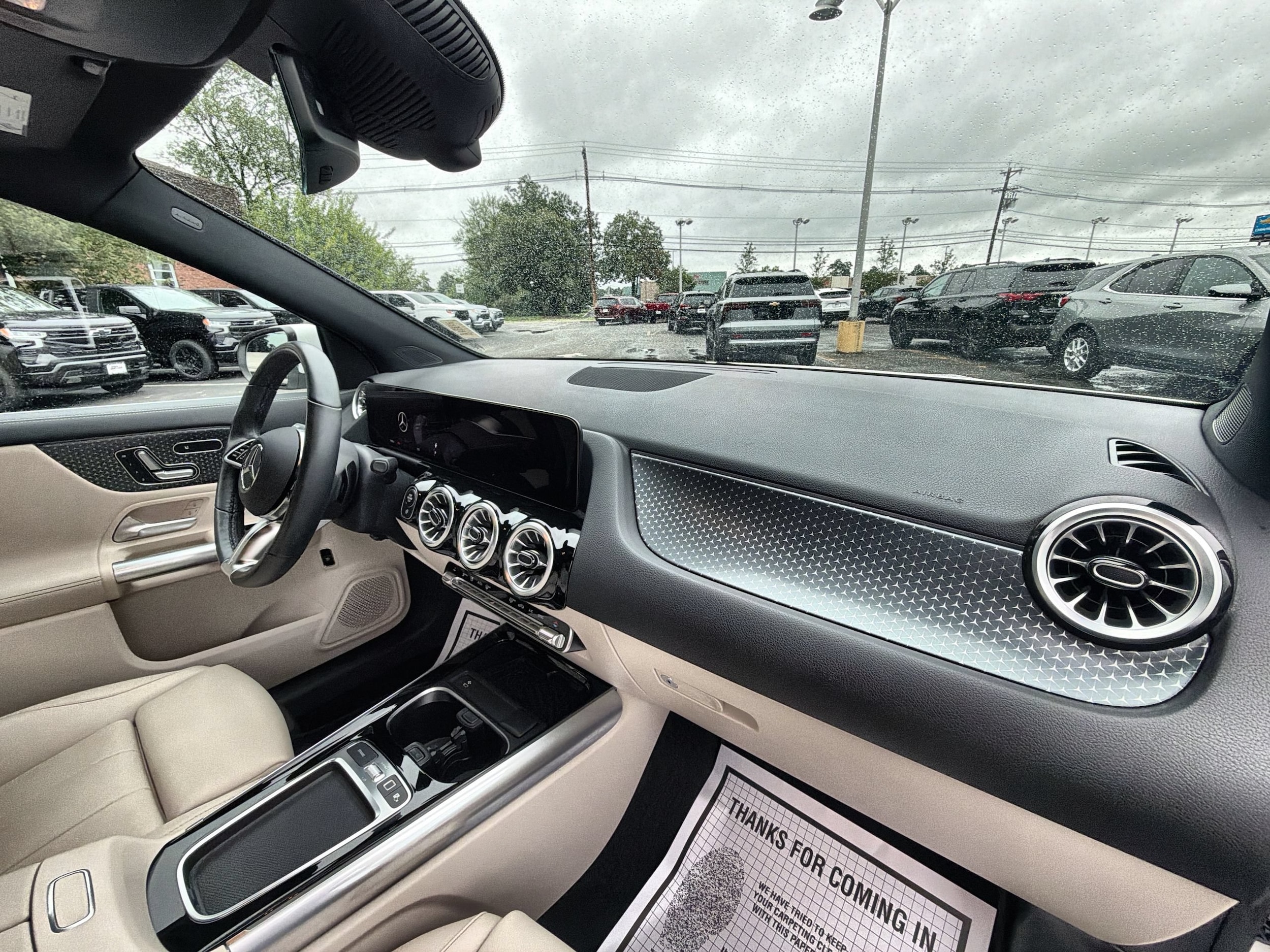 2025 Mercedes-Benz GLA GLA250 - Photo 30