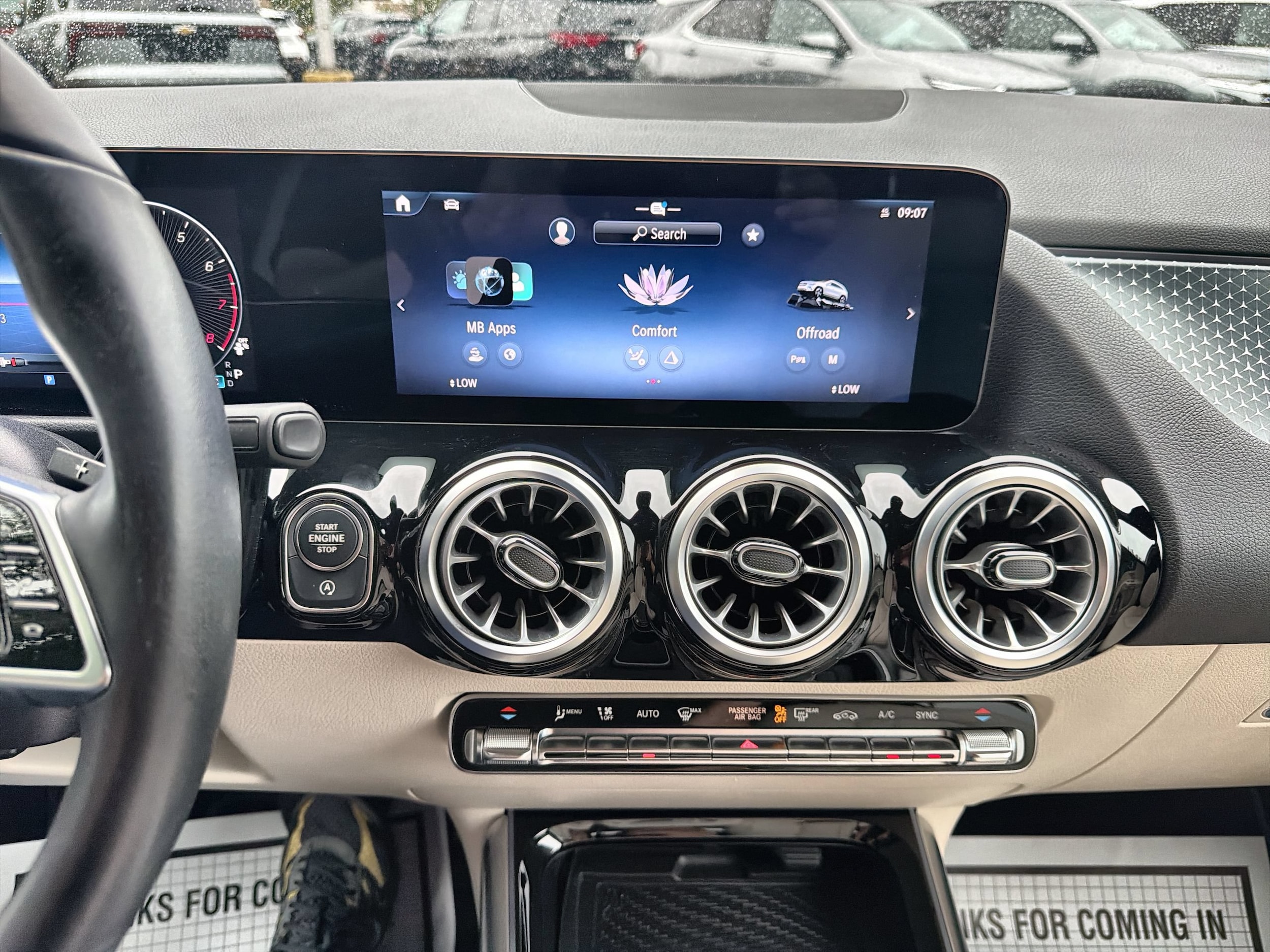 2025 Mercedes-Benz GLA GLA250 - Photo 18