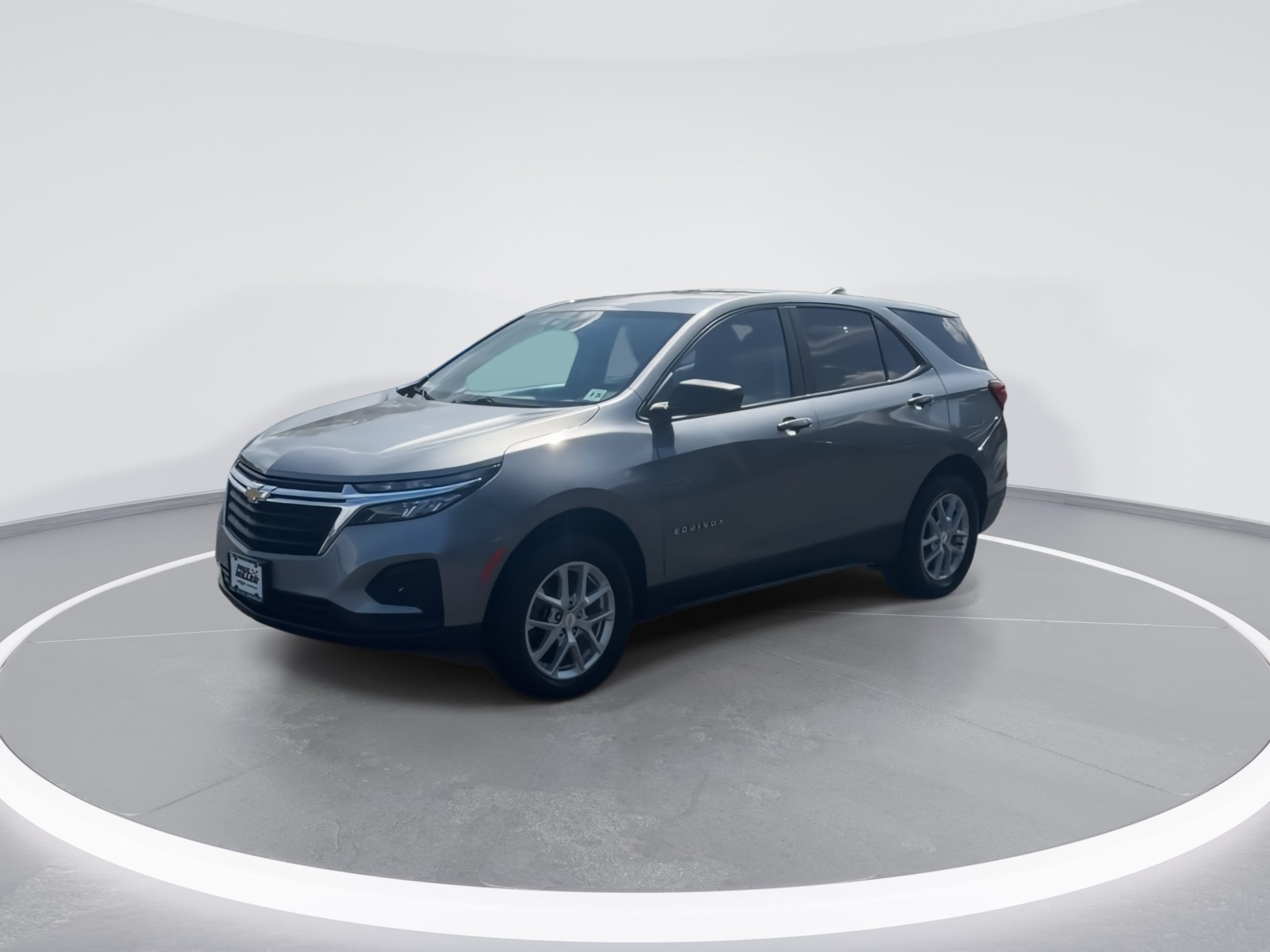 2024 Chevrolet Equinox LS - Photo 4