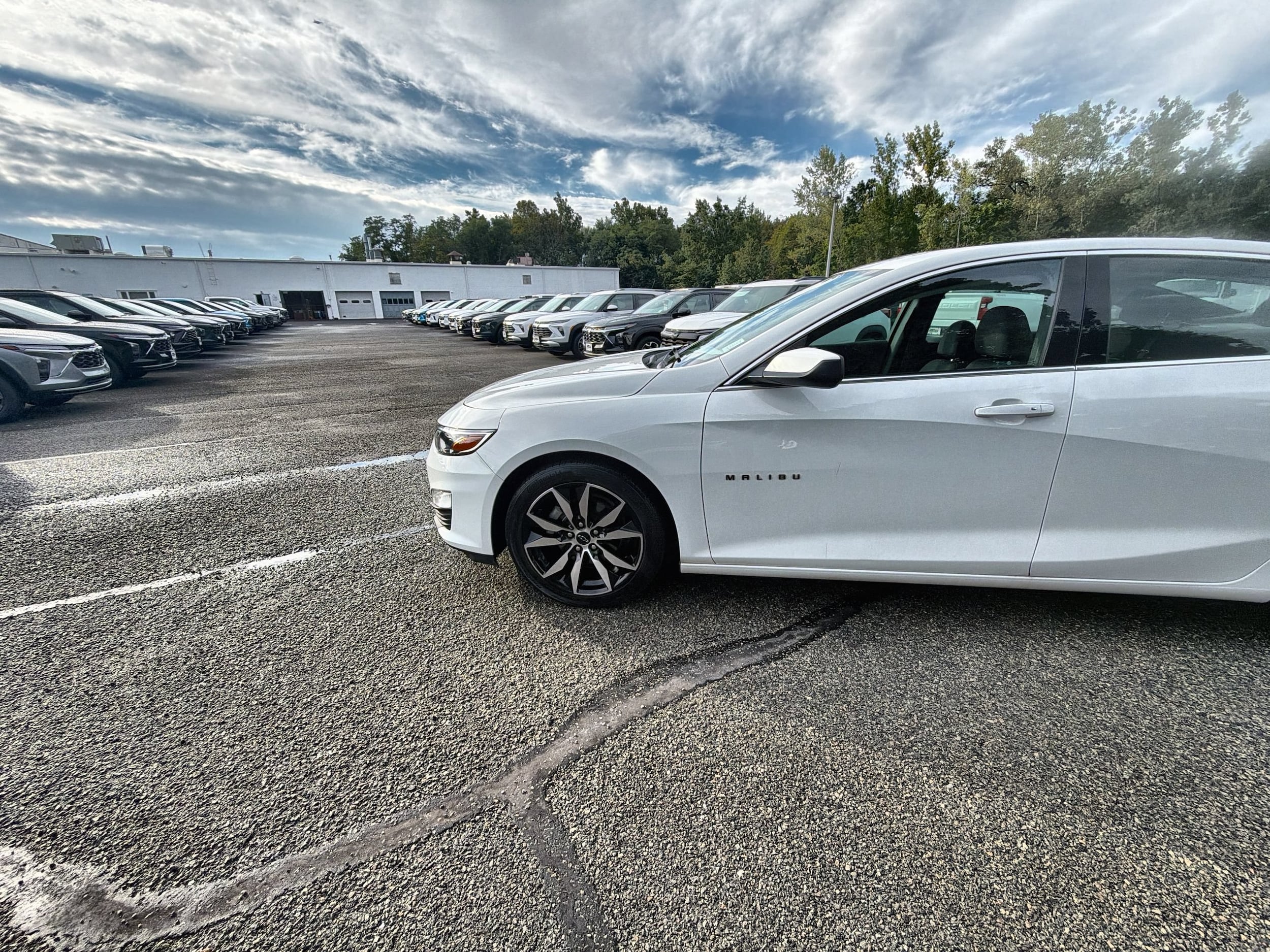 2022 Chevrolet Malibu RS - Photo 34