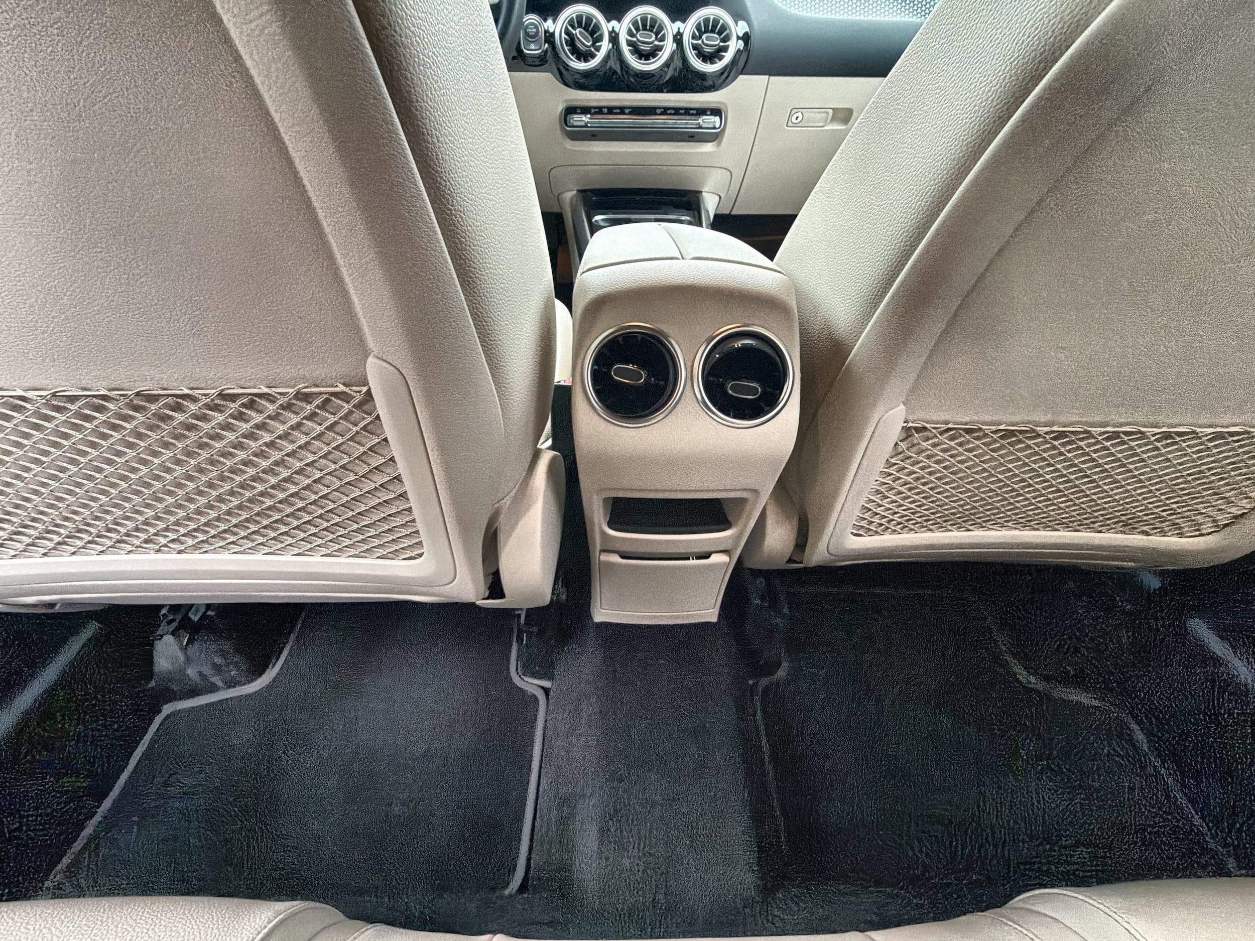 2025 Mercedes-Benz GLA GLA250 - Photo 22