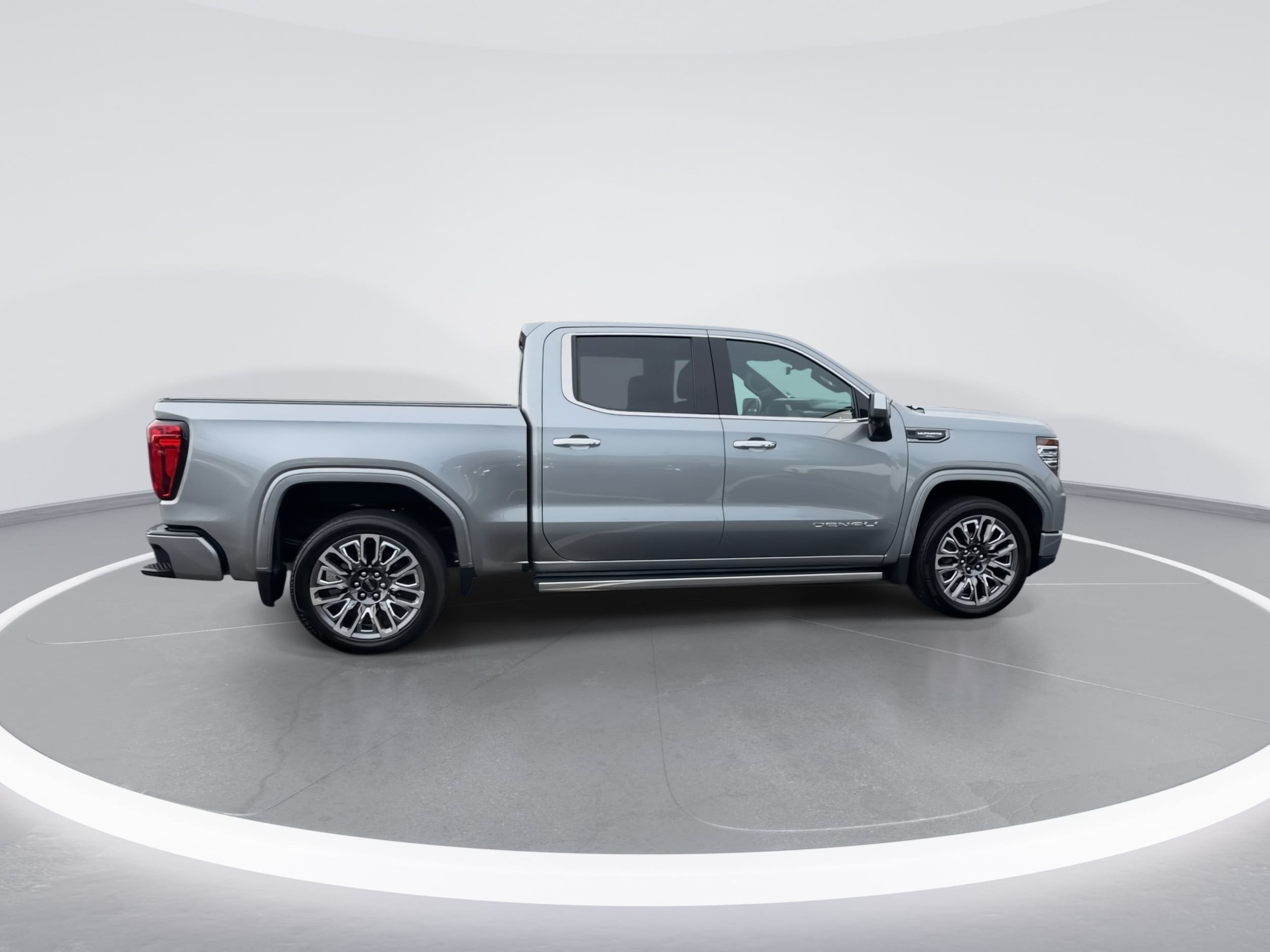 2025 GMC Sierra 1500 Denali Ultimate - Photo 9