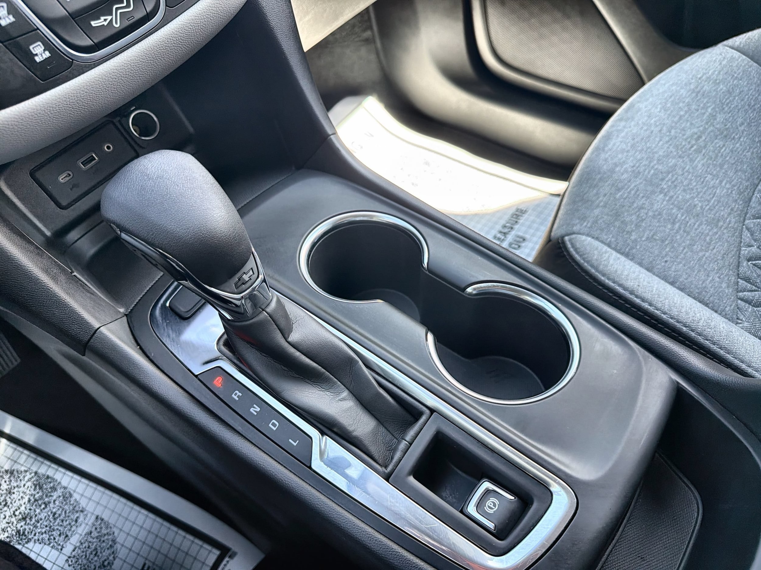 2024 Chevrolet Equinox LS - Photo 16