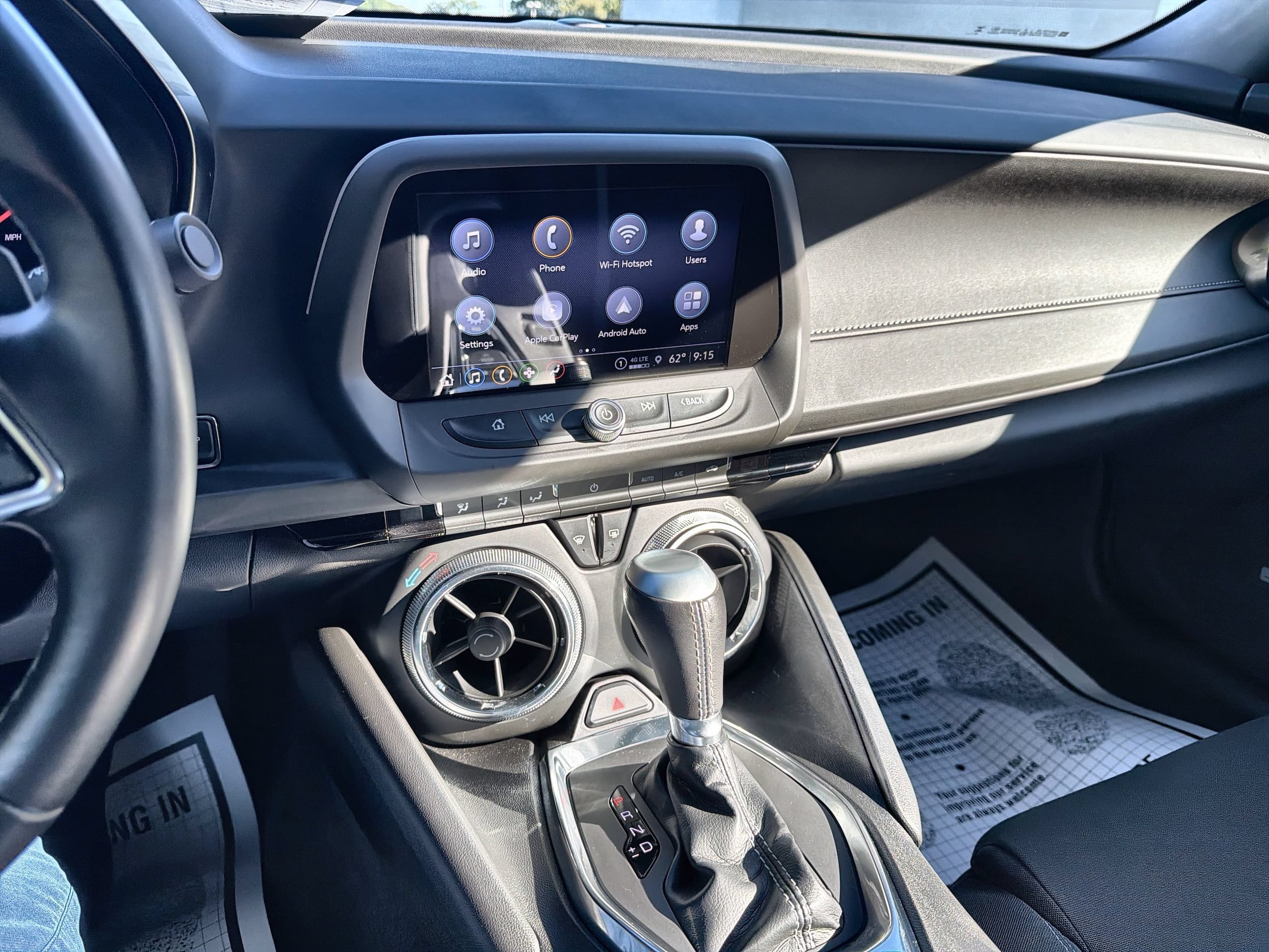 2024 Chevrolet Camaro LT1 - Photo 18