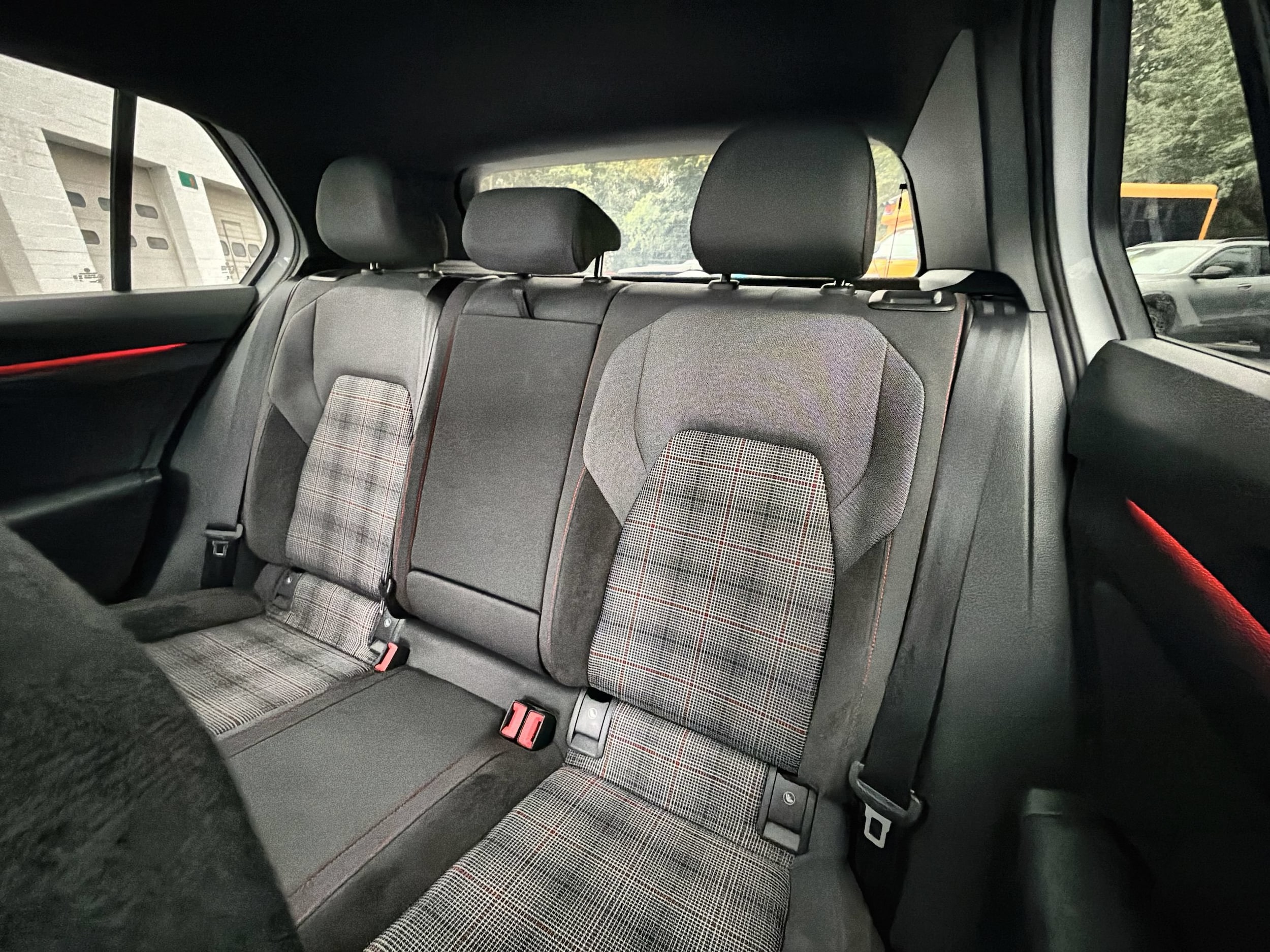 2024 Volkswagen Golf GTI SE - Photo 26