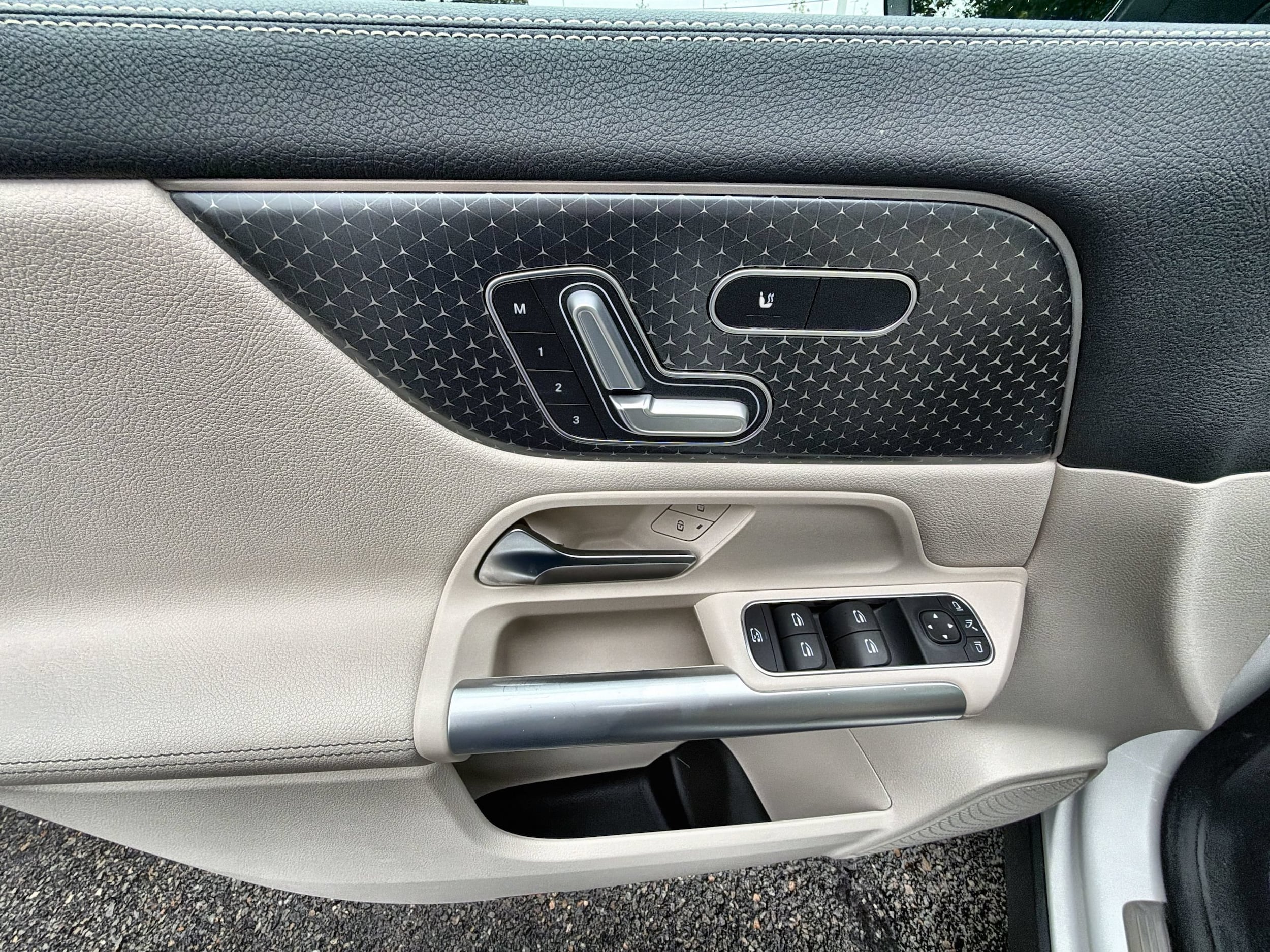 2025 Mercedes-Benz GLA GLA250 - Photo 24