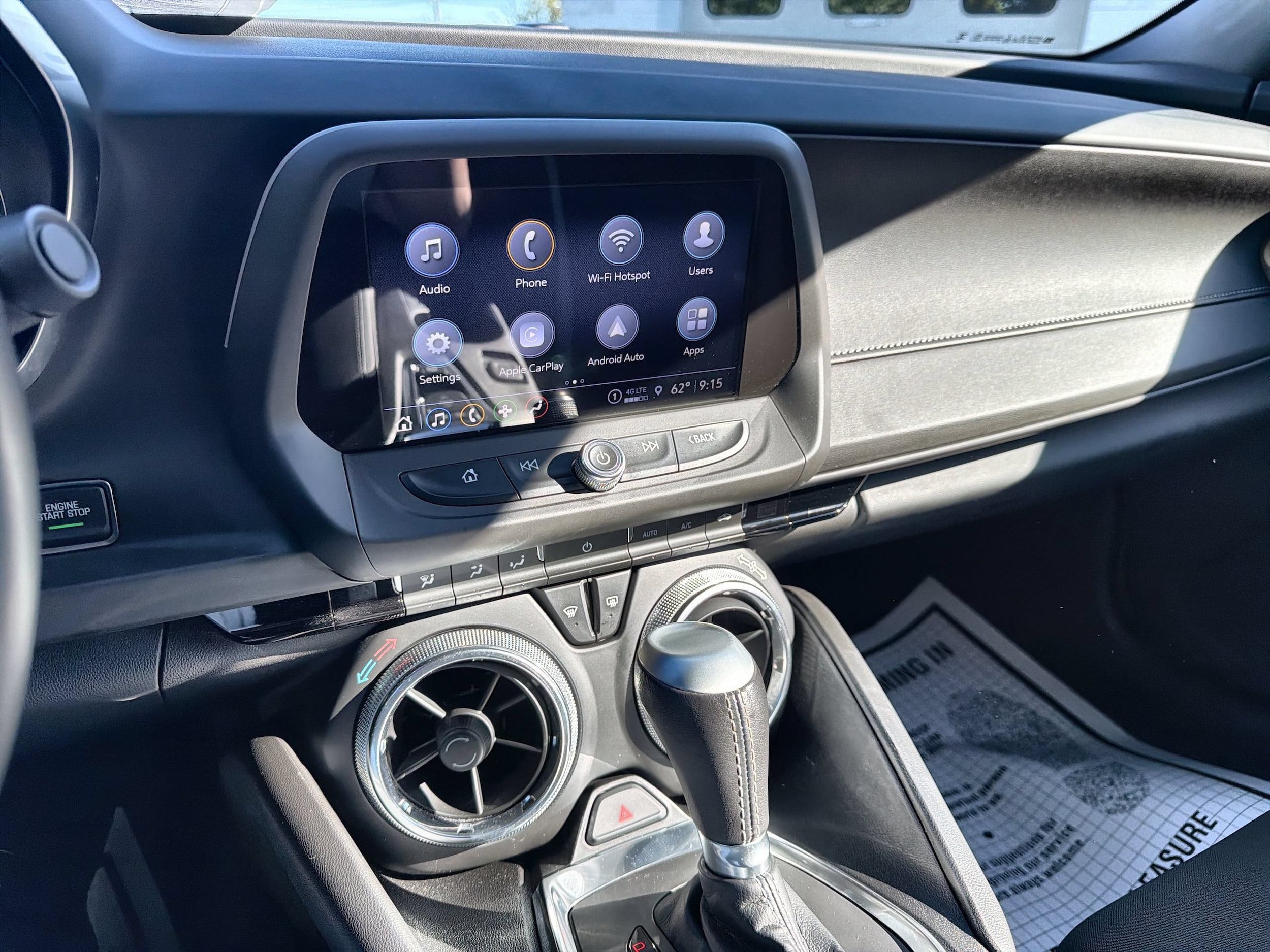 2024 Chevrolet Camaro LT1 - Photo 13