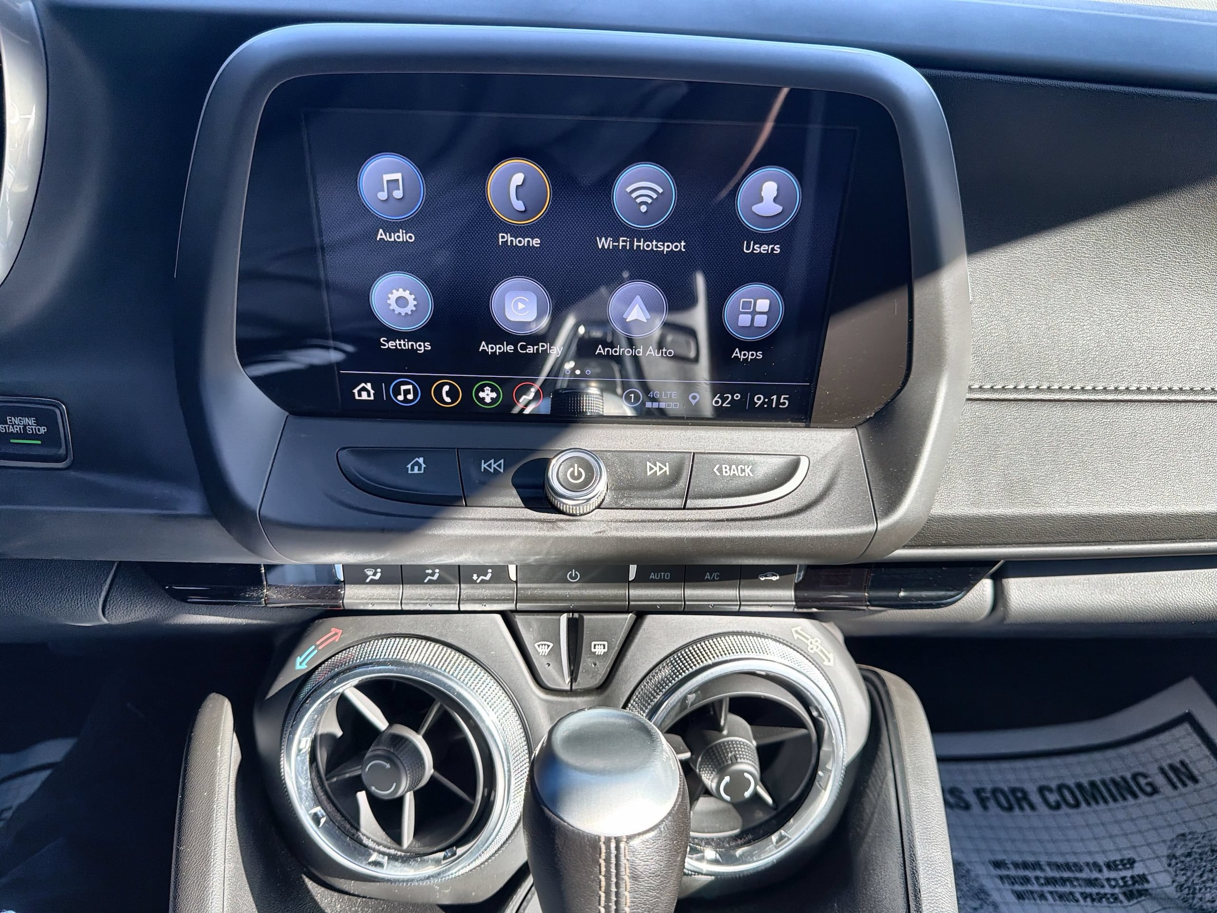 2024 Chevrolet Camaro LT1 - Photo 14