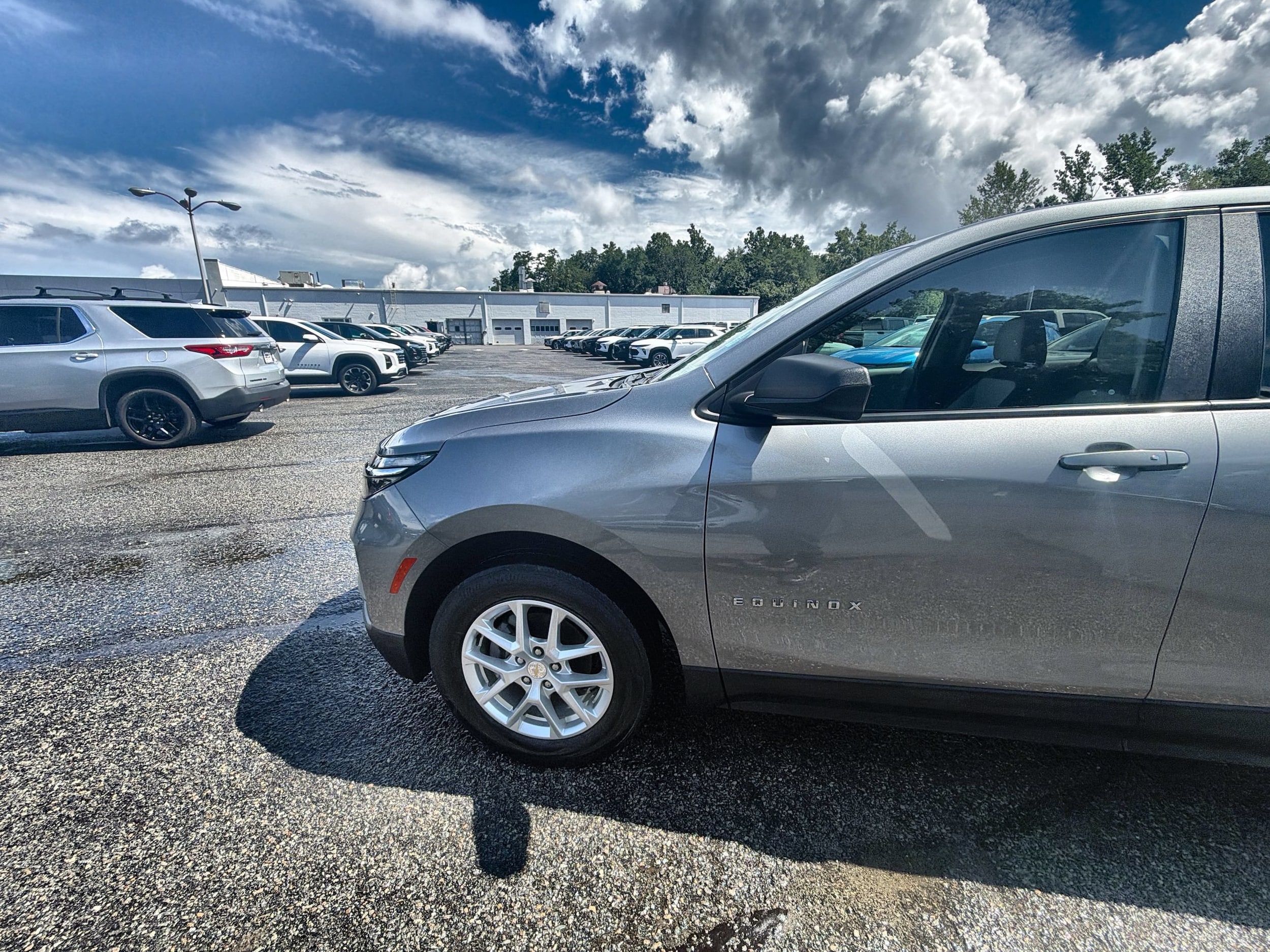 2024 Chevrolet Equinox LS - Photo 34