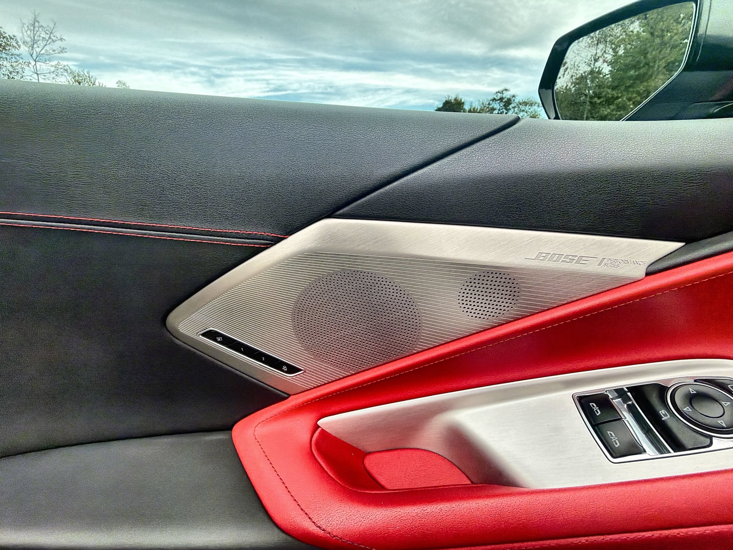 2020 Chevrolet Corvette 2LT - Photo 25