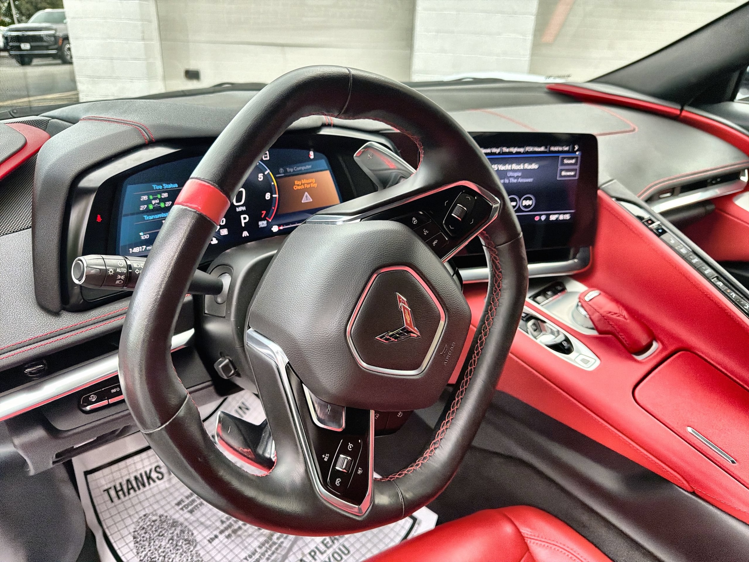 2020 Chevrolet Corvette 2LT - Photo 11
