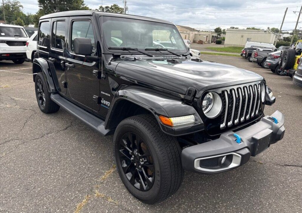 Used 2023 Jeep Wrangler 4xe Sahara SUV