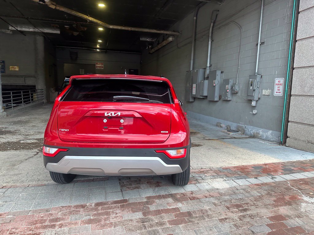 Certified 2024 Kia Niro Plug-In Hybrid EX SUV