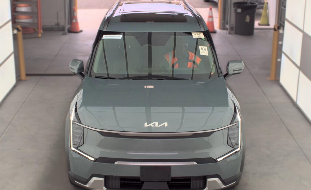 Certified 2024 Kia EV9 Wind SUV