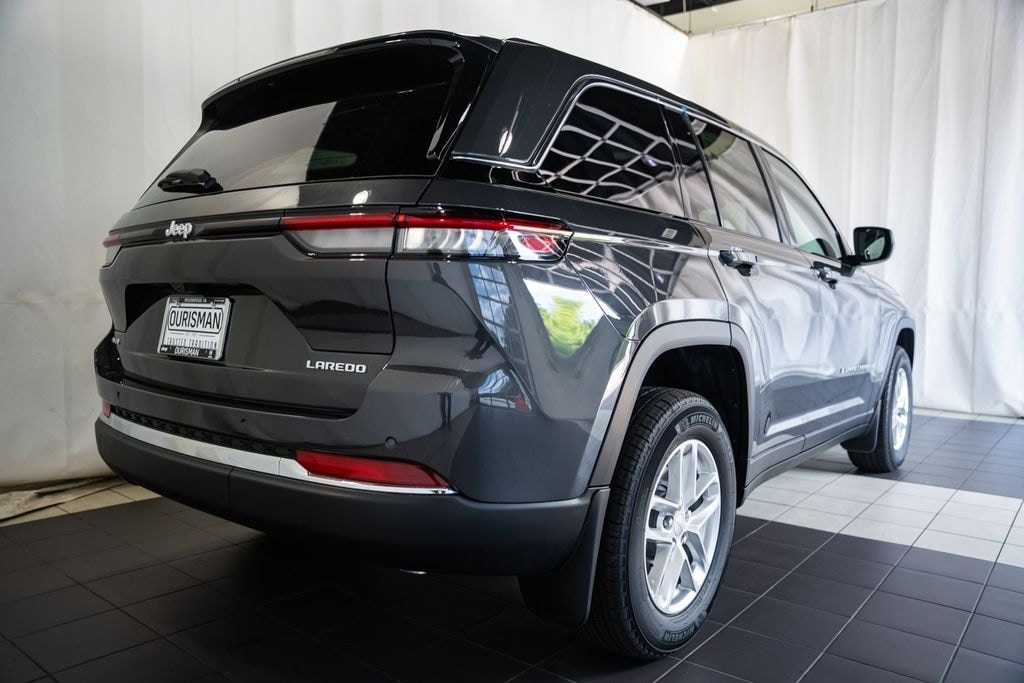 New 2026 Jeep Grand Cherokee Laredo X Sport Utility