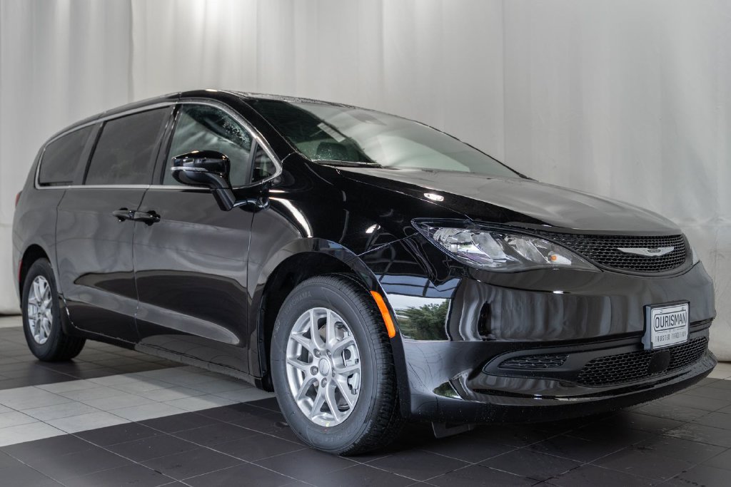 2027 Chrysler Voyager