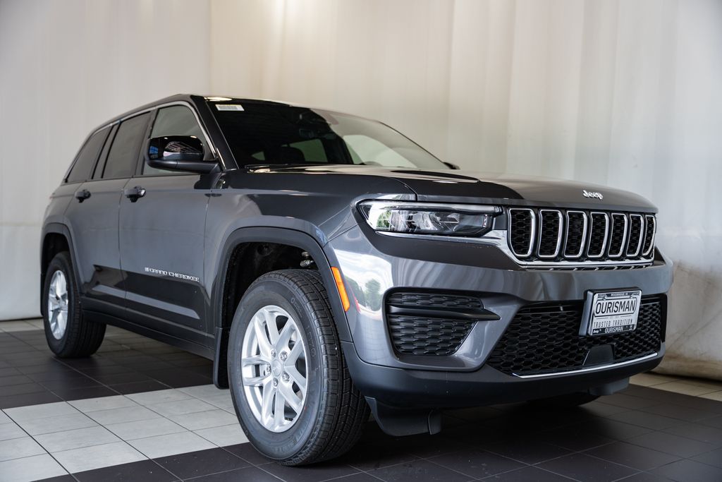 New 2026 Jeep Grand Cherokee Laredo X Sport Utility