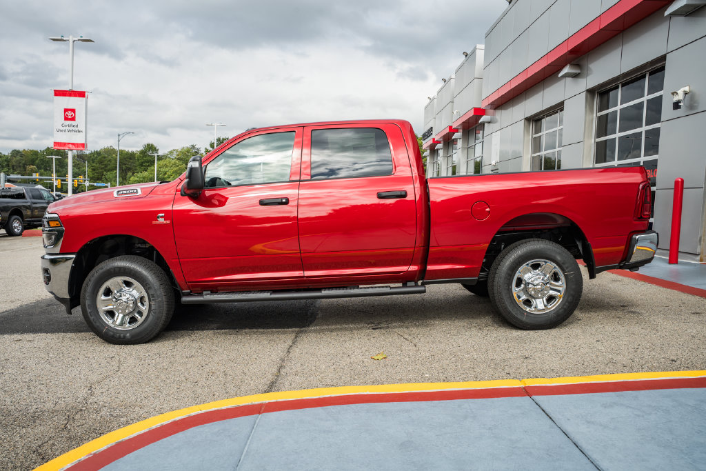 New 2027 Ram 3500 Tradesman Pickup