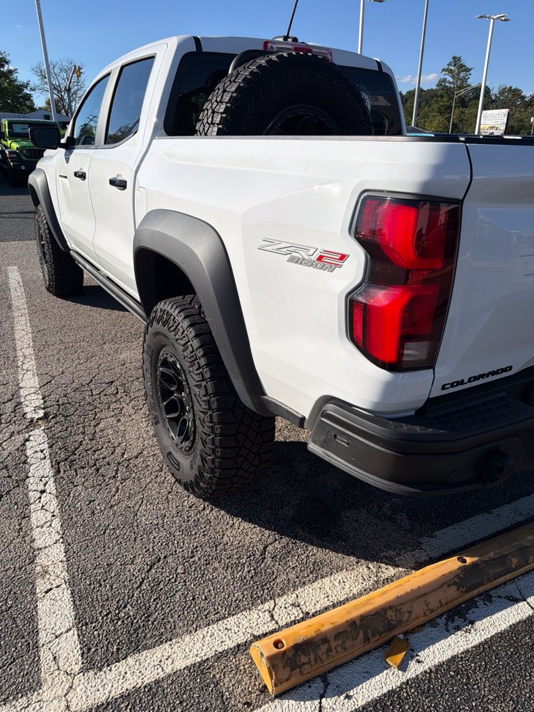 Used 2024 Chevrolet Colorado ZR2 Truck