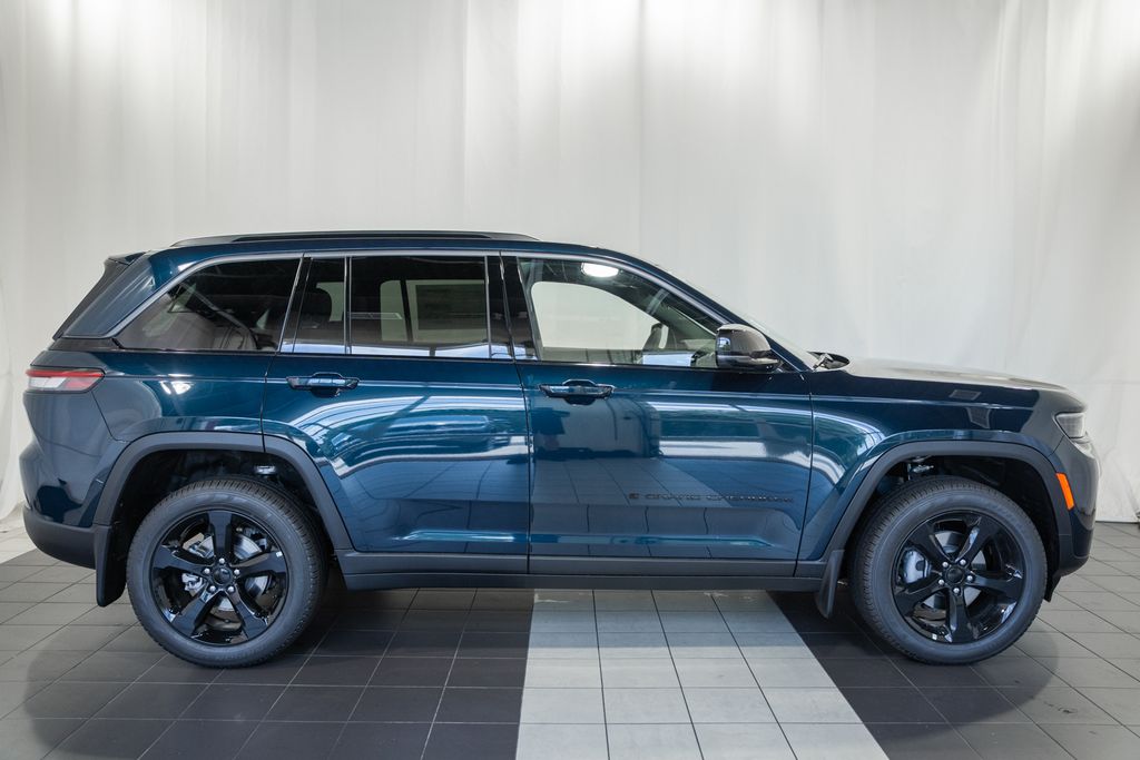 New 2026 Jeep Grand Cherokee Limited Sport Utility