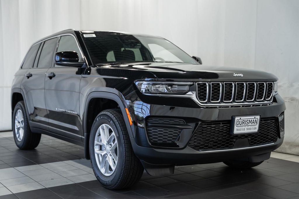 2026 Jeep Grand Cherokee Laredo X Sport Utility