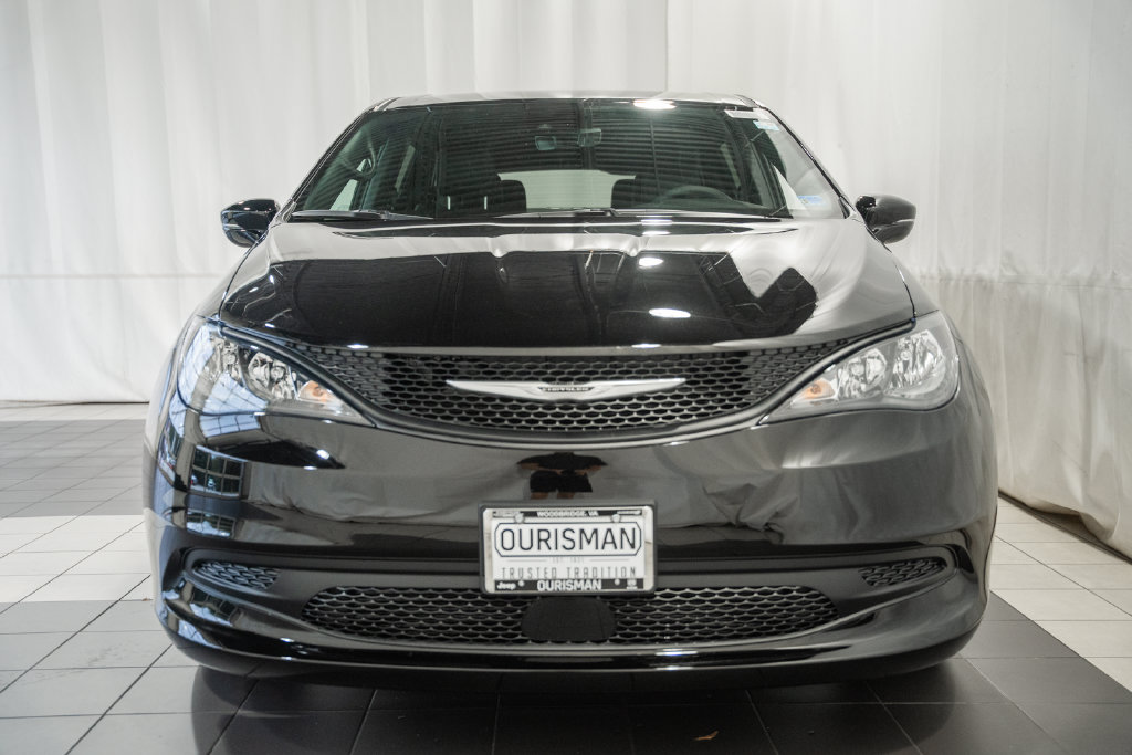 New 2027 Chrysler Pacifica LX Passenger Van