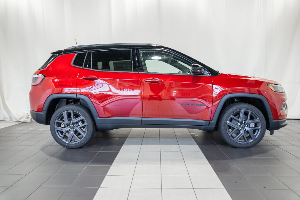 New 2026 Jeep Compass Limited Sport Utility