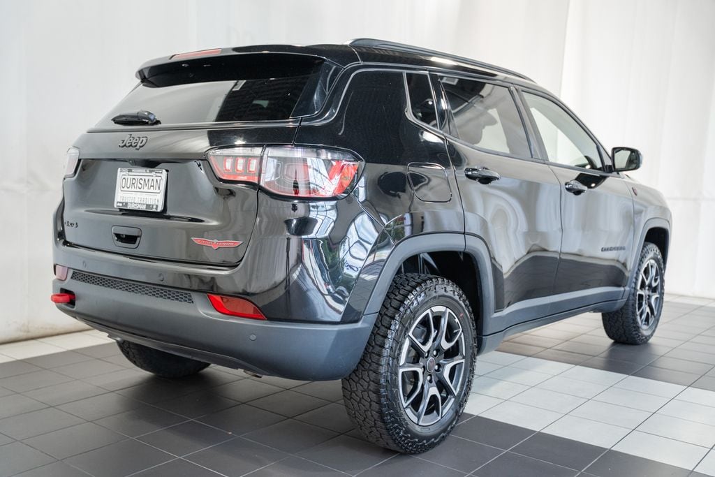 Certified 2025 Jeep Compass Trailhawk SUV