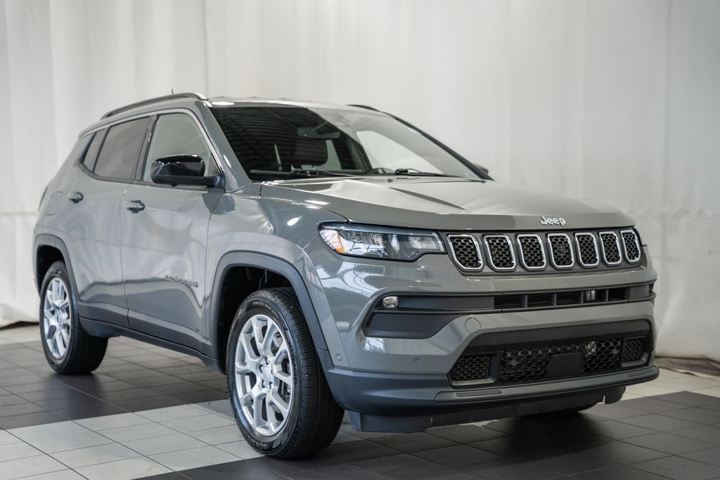 Certified 2023 Jeep Compass Latitude Lux SUV