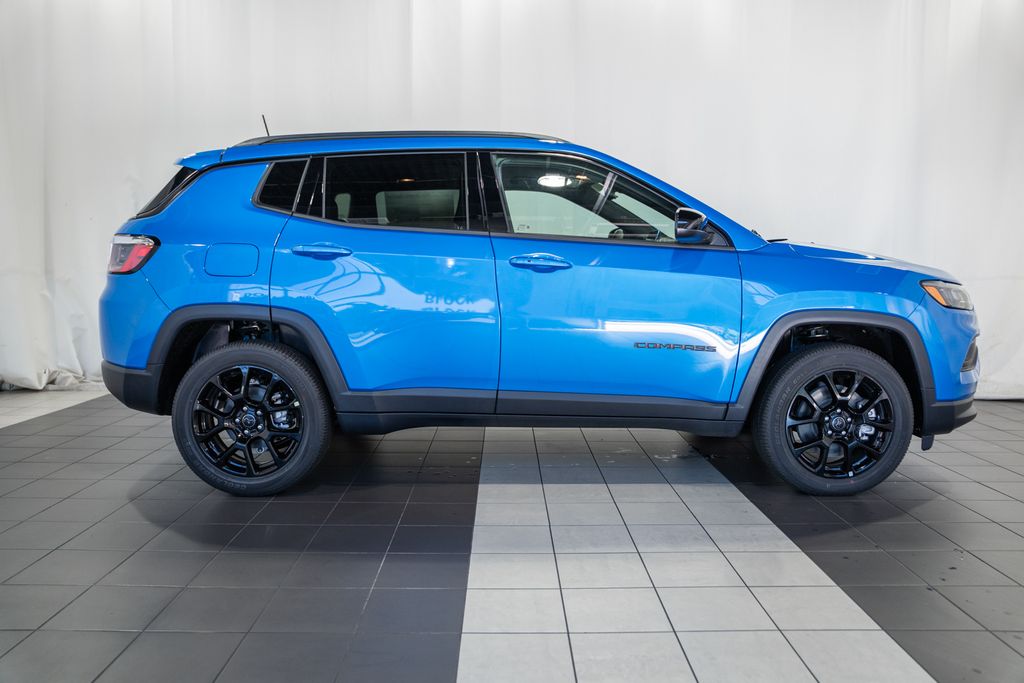 New 2026 Jeep Compass Latitude Sport Utility