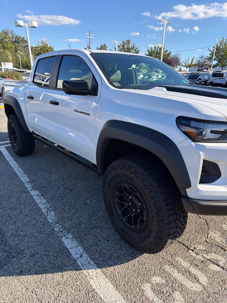 Used 2024 Chevrolet Colorado ZR2 Truck
