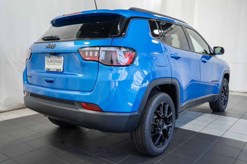 New 2026 Jeep Compass Latitude Sport Utility
